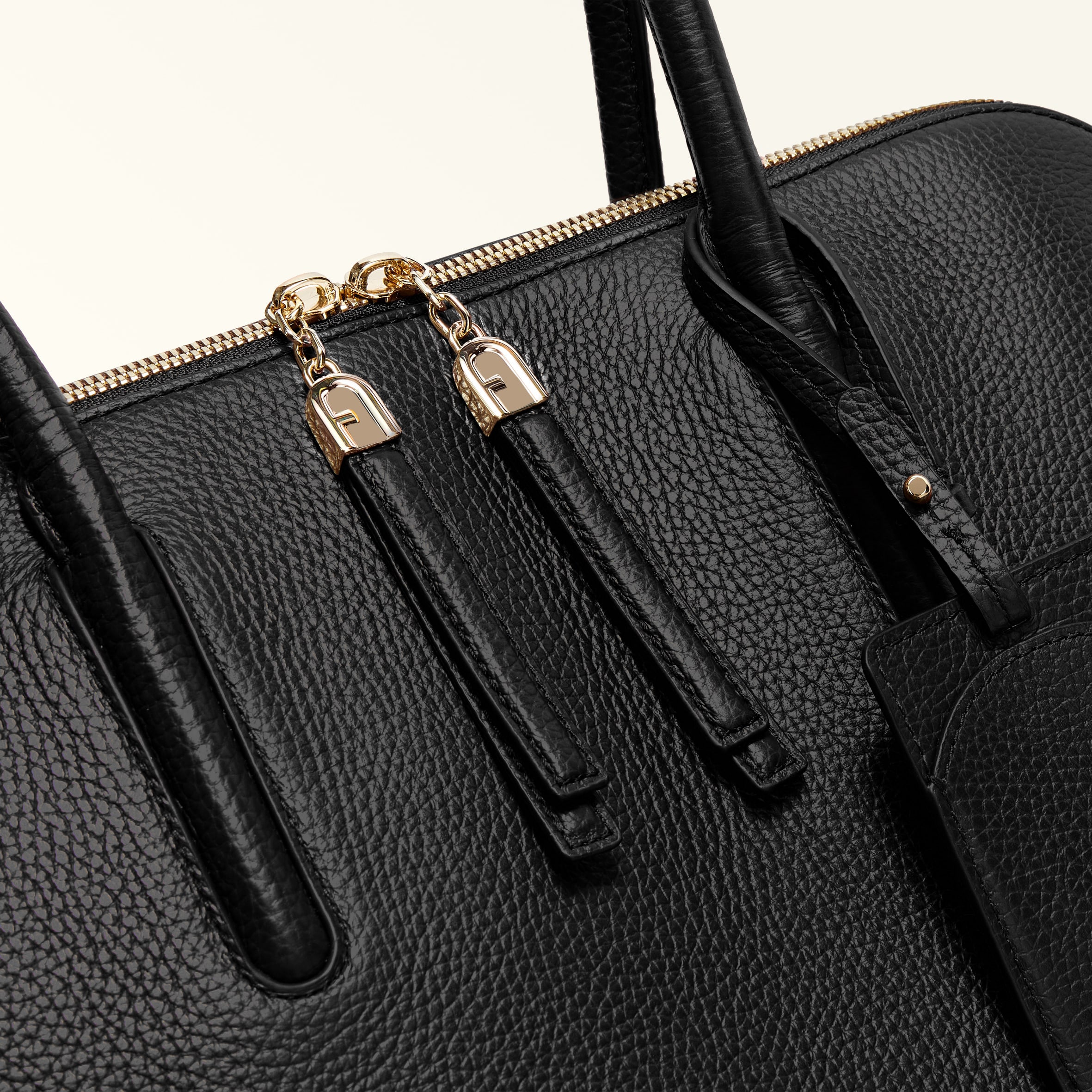 Furla Atmosfera