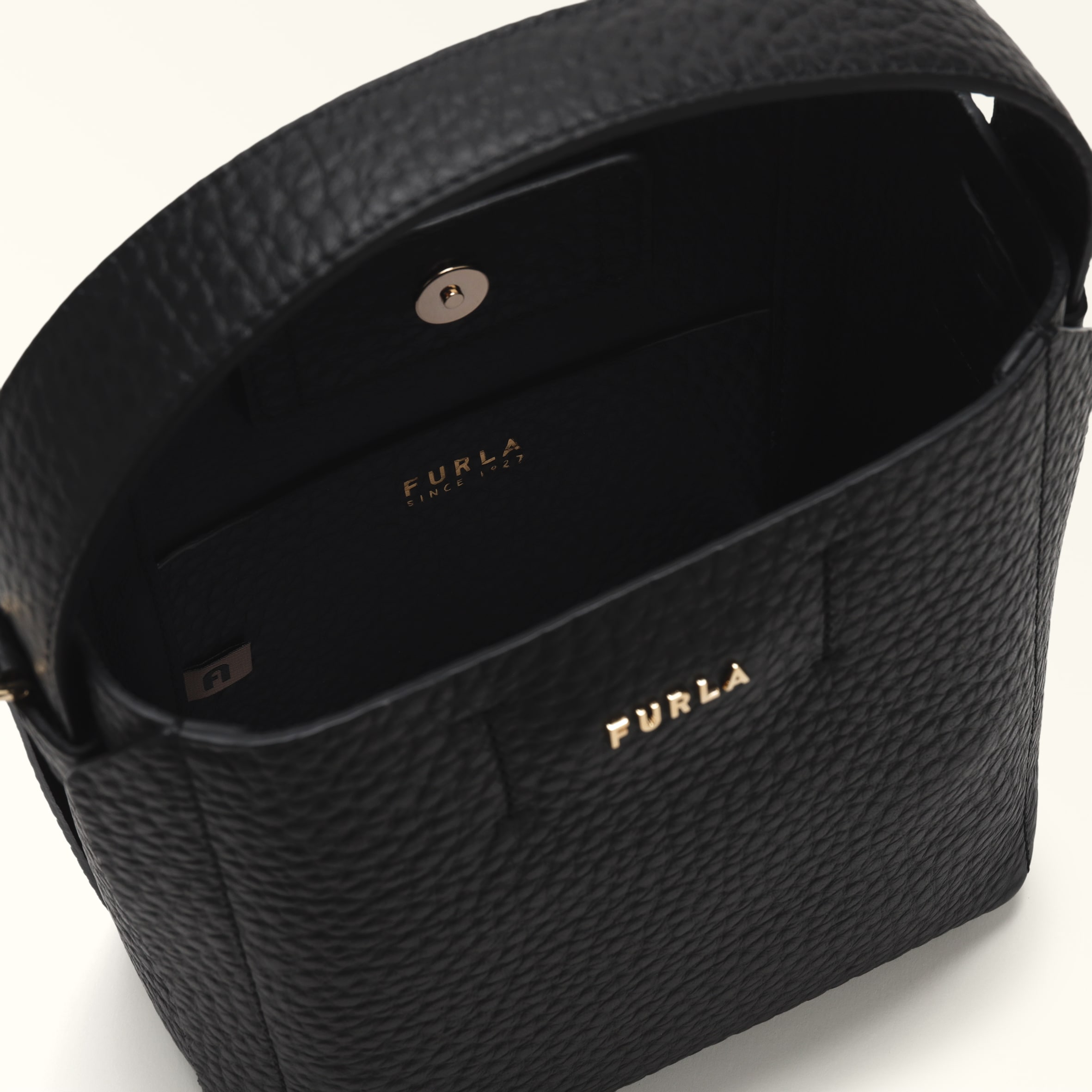 トップハンドル MINI NERO Furla Capriccio | Furla JP