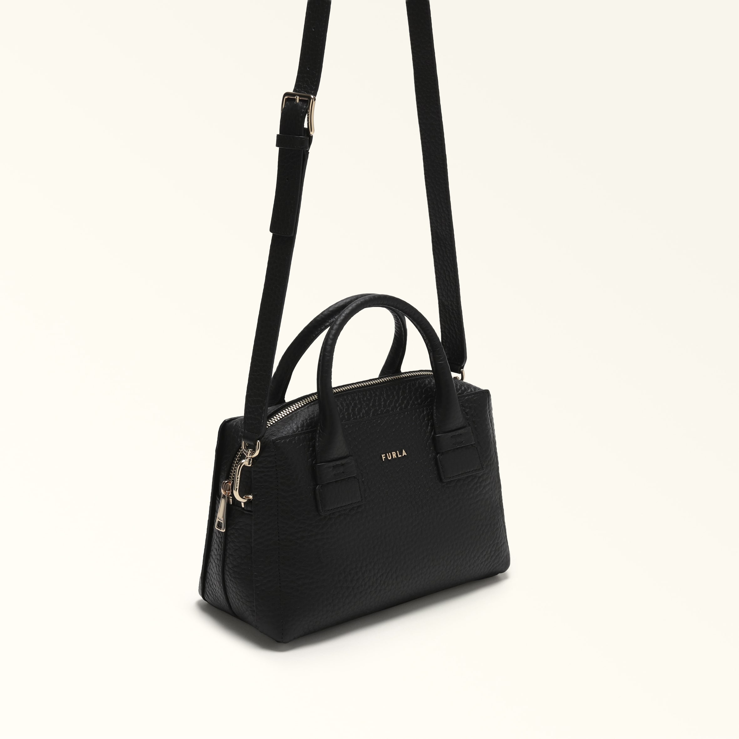 サッチェルバッグ NERO Furla Capriccio | Furla JP