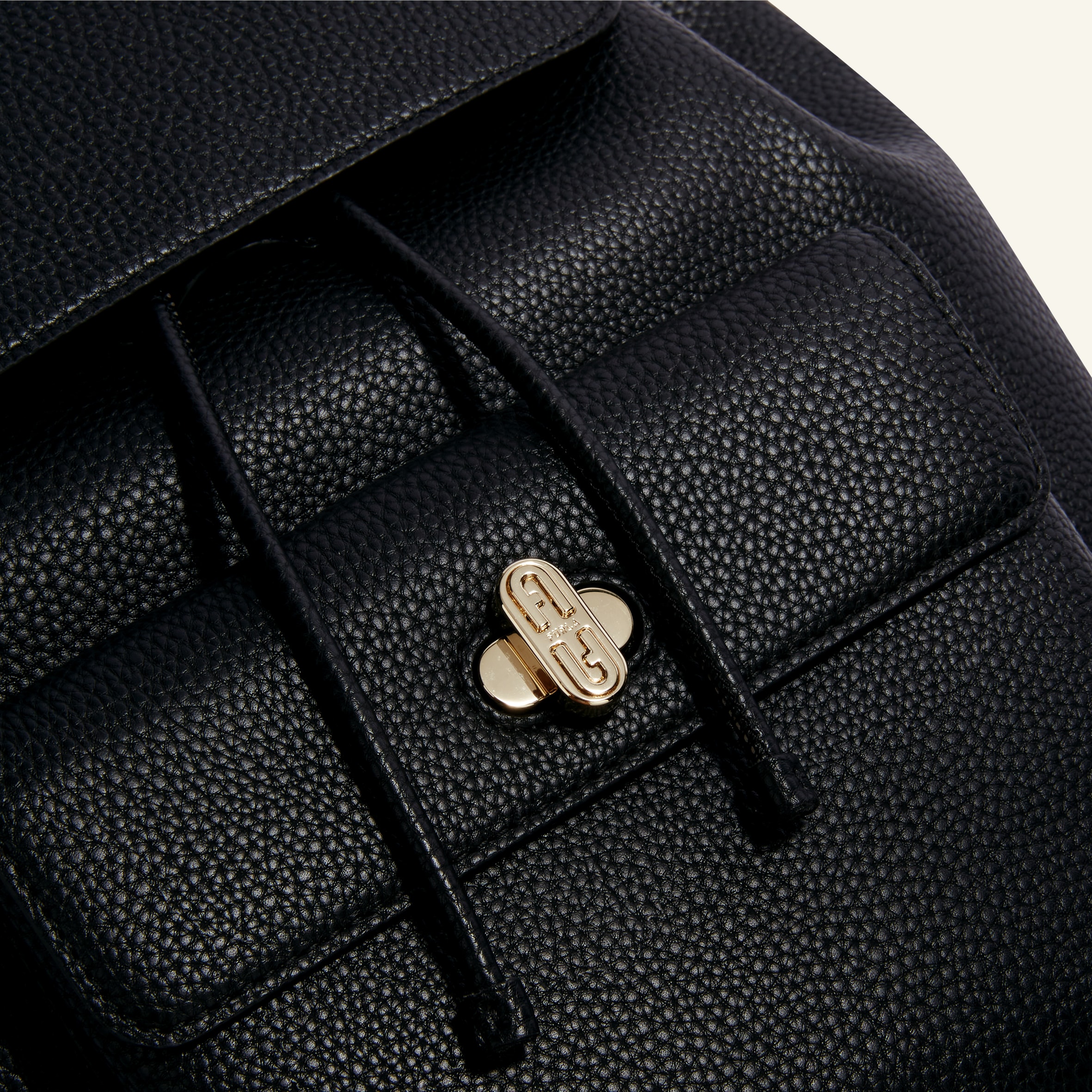 Furla Danae