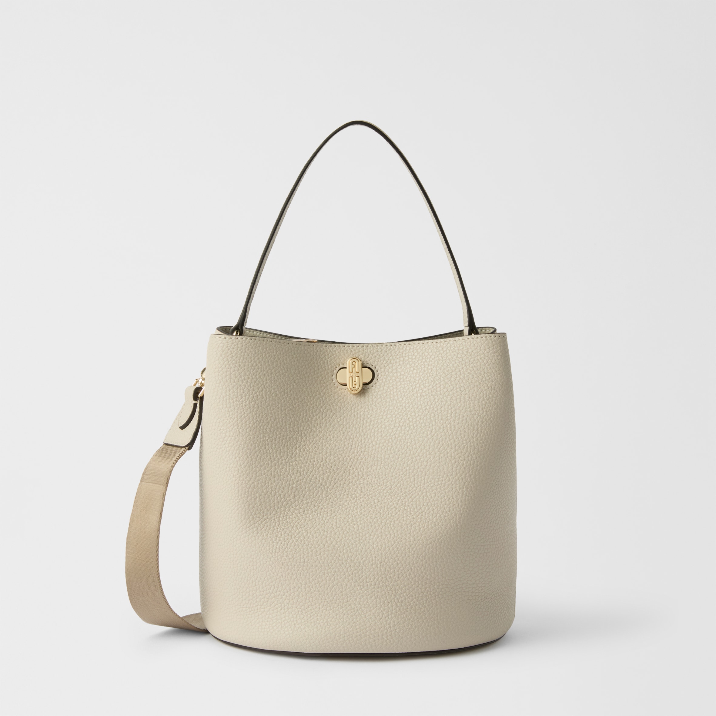 Sites-furla-jp-Site