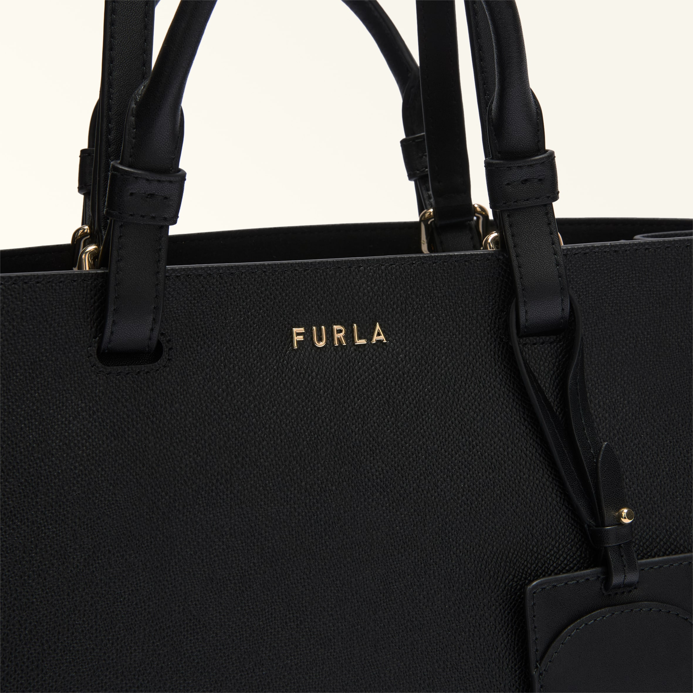 Furla Deva