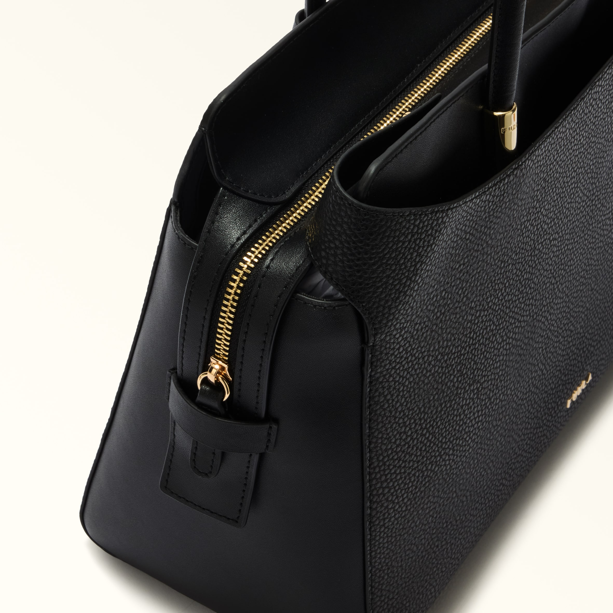 Borsa Shopping L Nero Furla Eris
