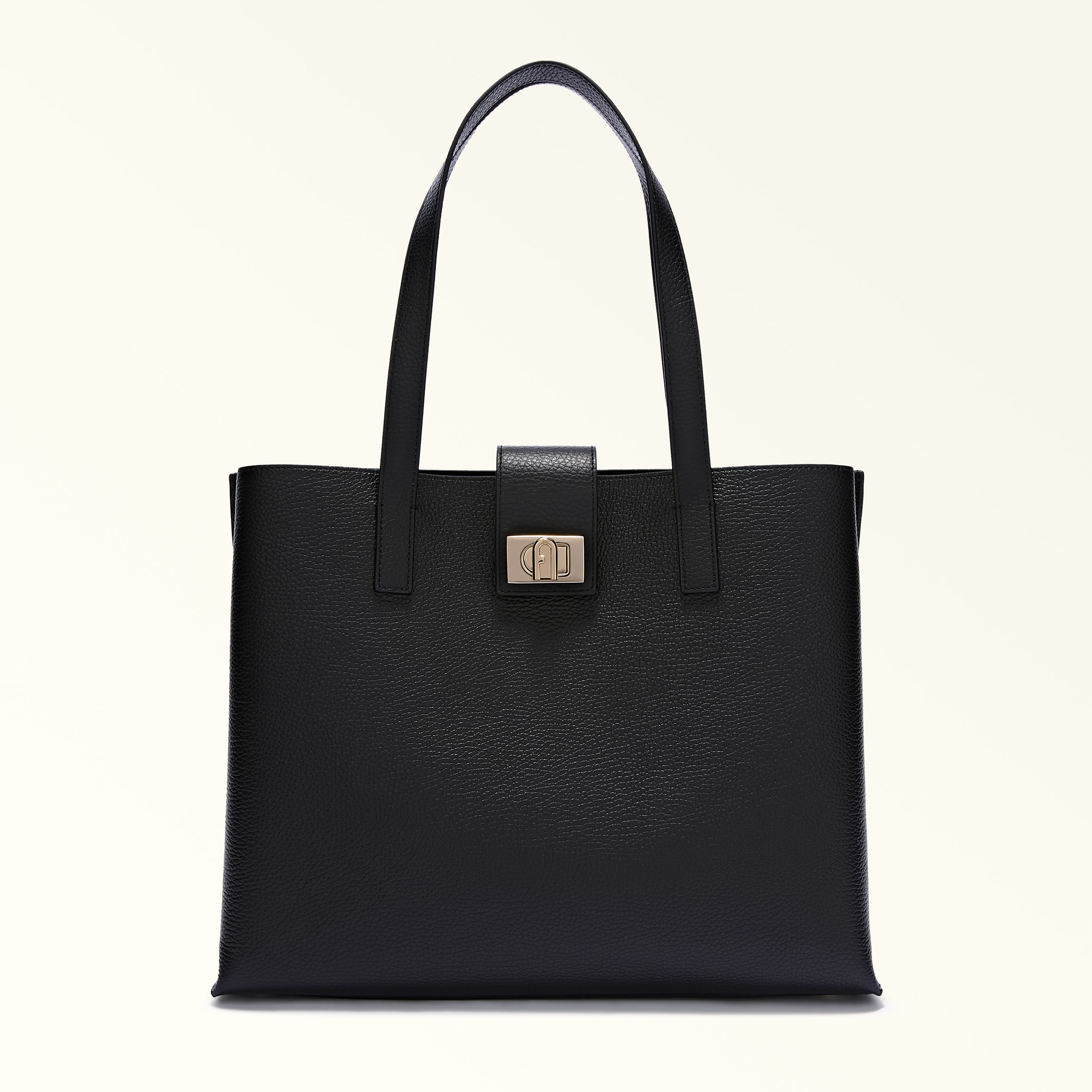 ☆FURLA☆ハンドバッグ⭐︎黒 フルラ／FURLA バッグ ハンドバッグ 鞄  