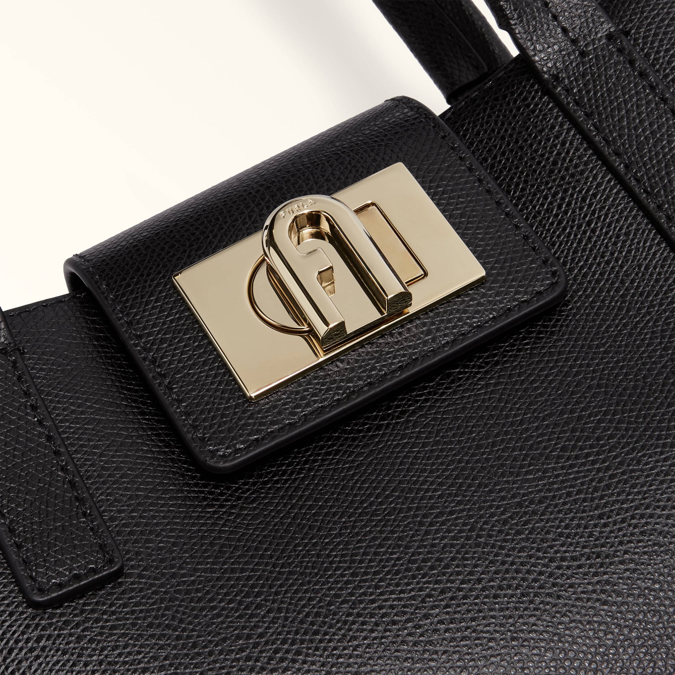 Tote M Nero Furla 1927