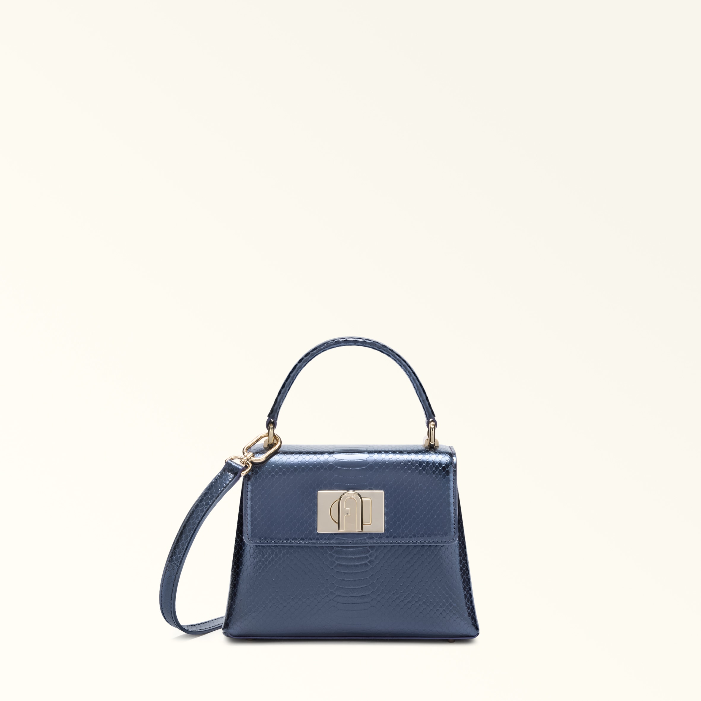 最終値下げ中FURLA☆ハイパーM美品 質屋かんてい局松前R56号店】でFURLA(フルラ)をお買取致しました