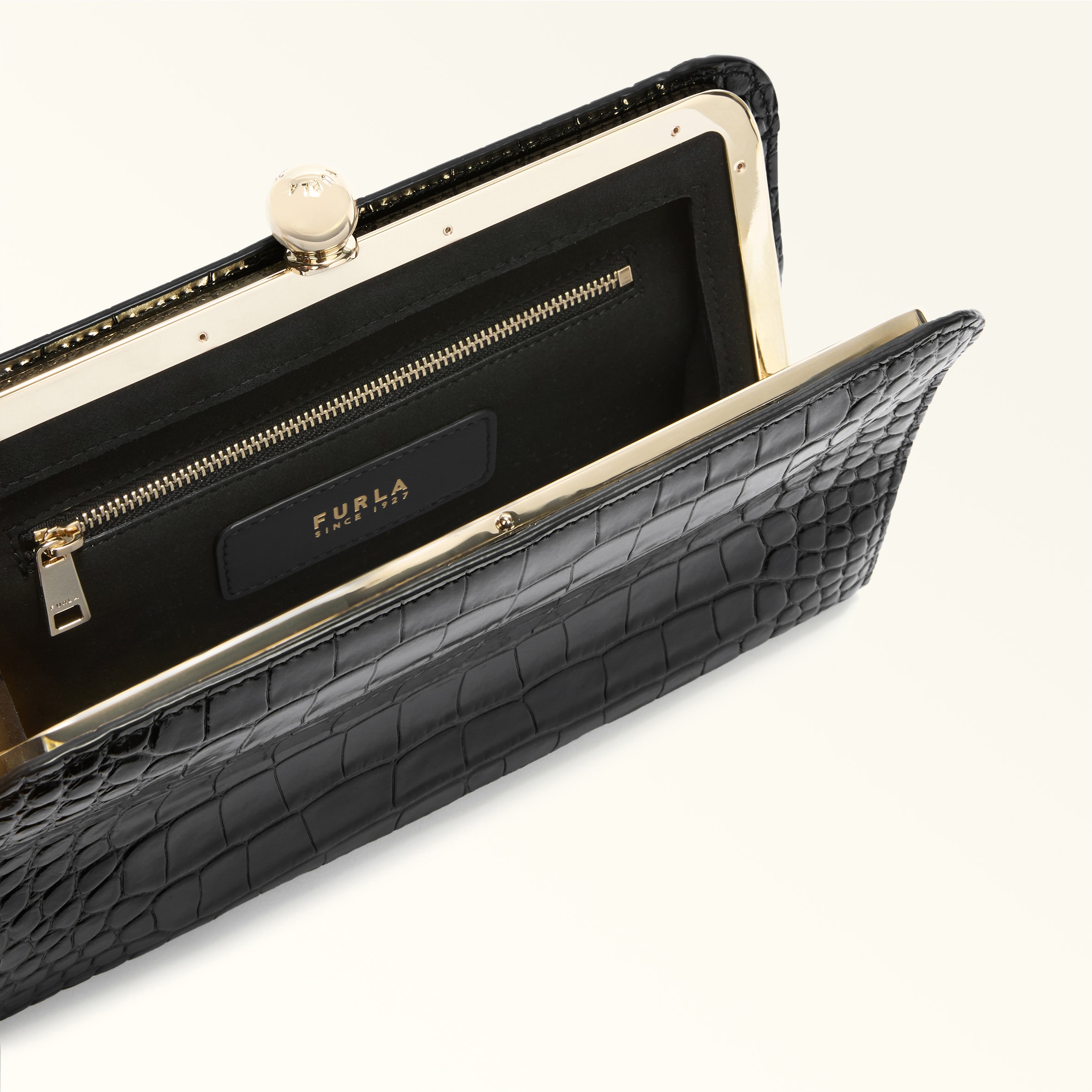 Clutch S NERO Furla Alba | Furla NZ