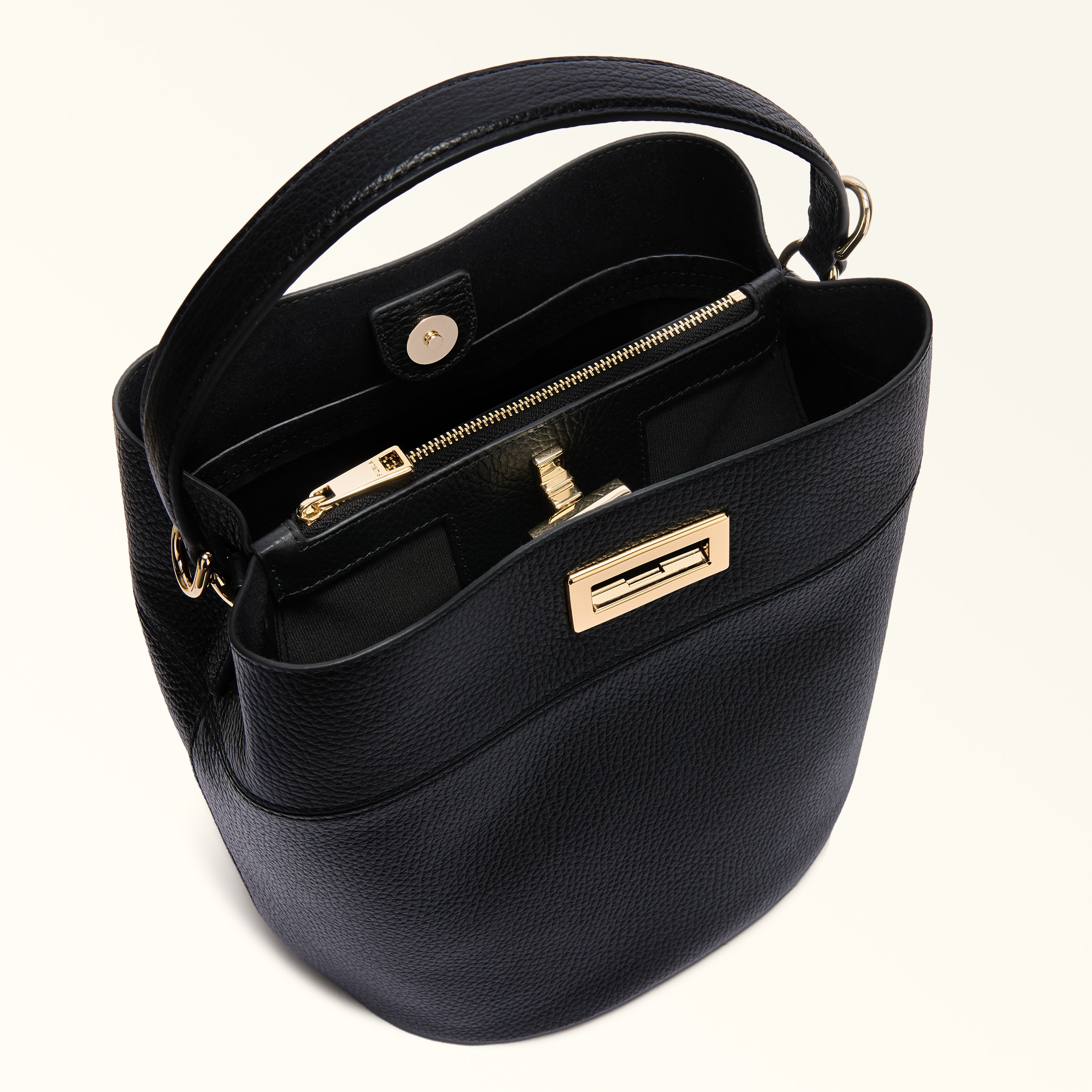 Bucket Bag M NERO Furla Amelia | Furla US