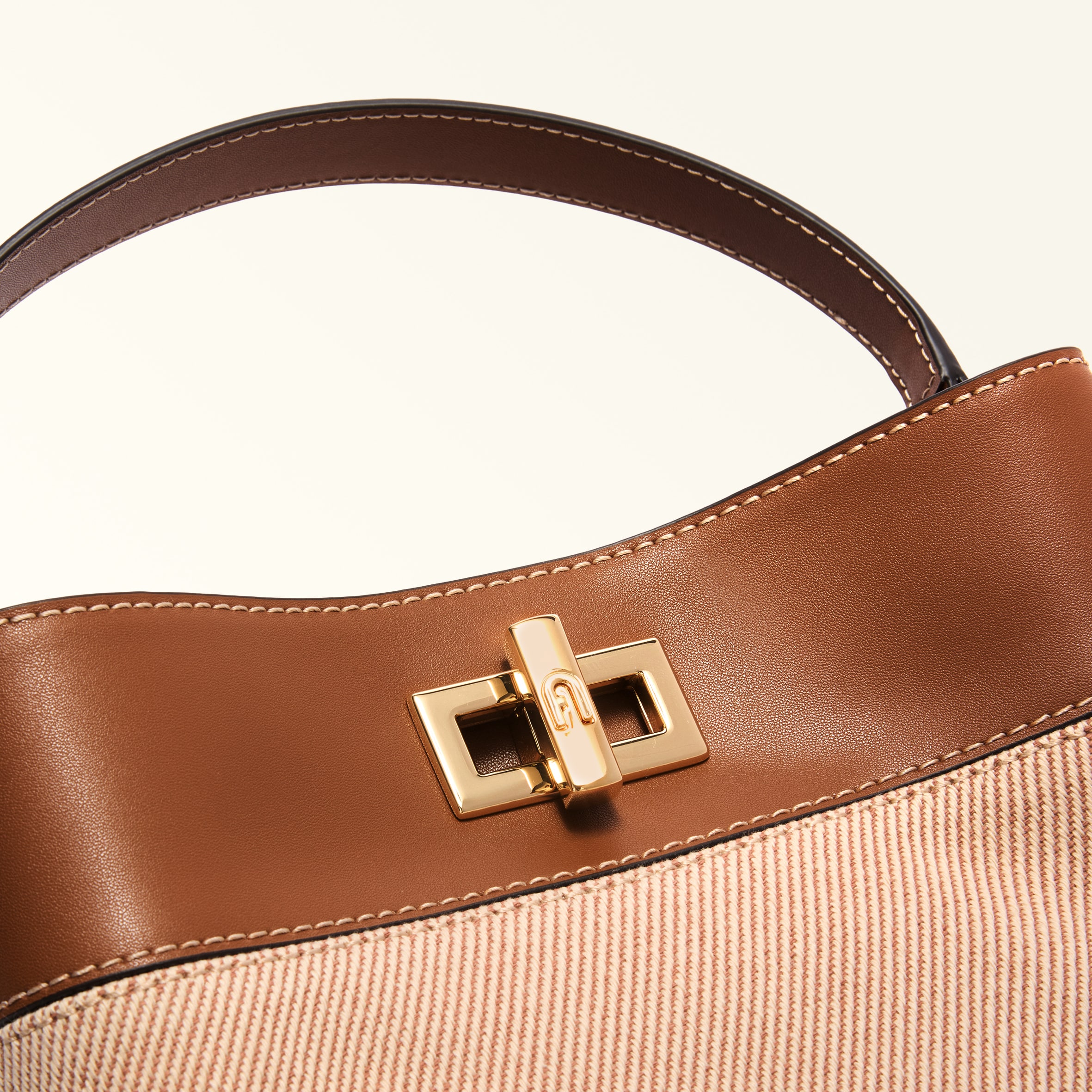 Bucket Bag M TONI COGNAC Furla Amelia | Furla US