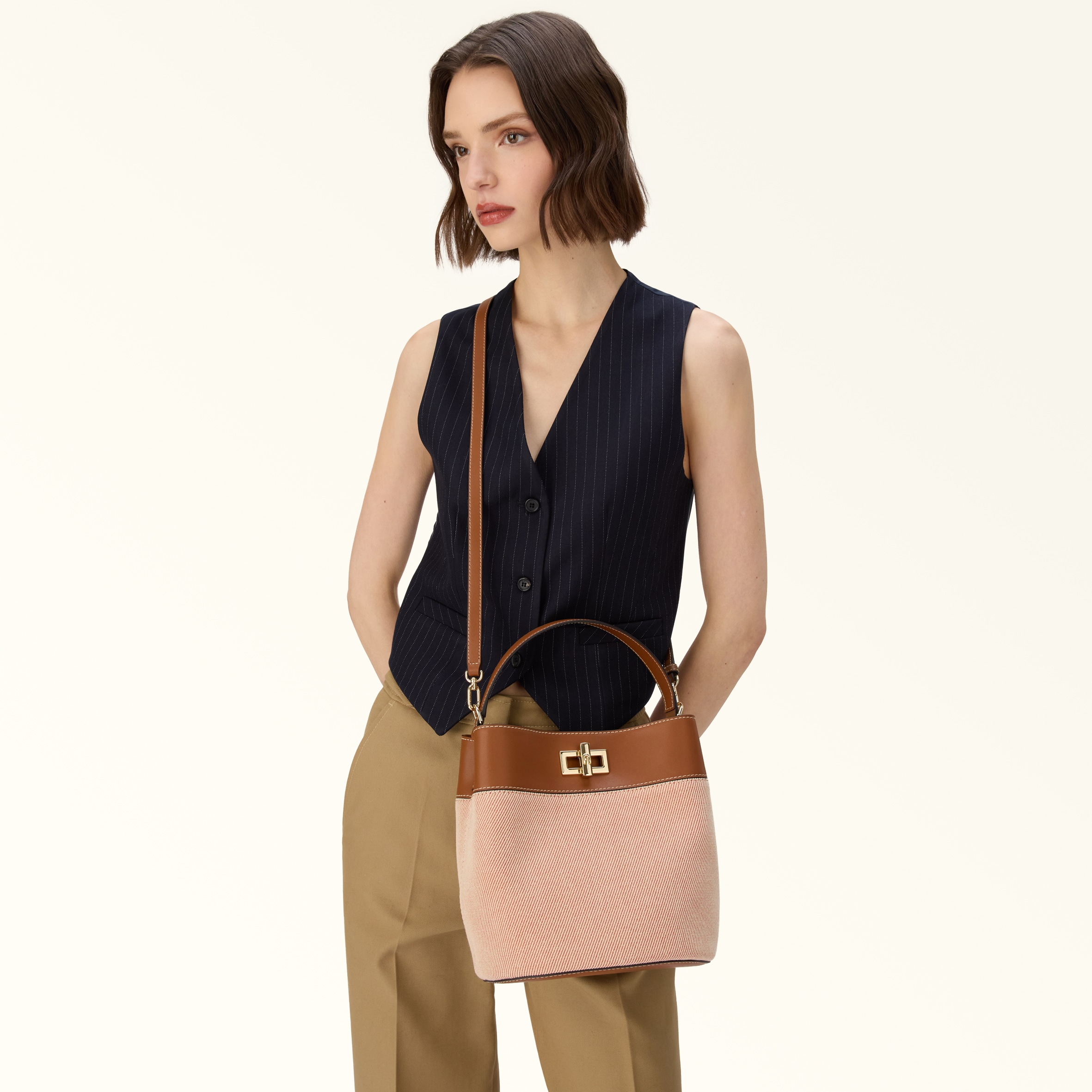 Bucket Bag M TONI COGNAC Furla Amelia | Furla US