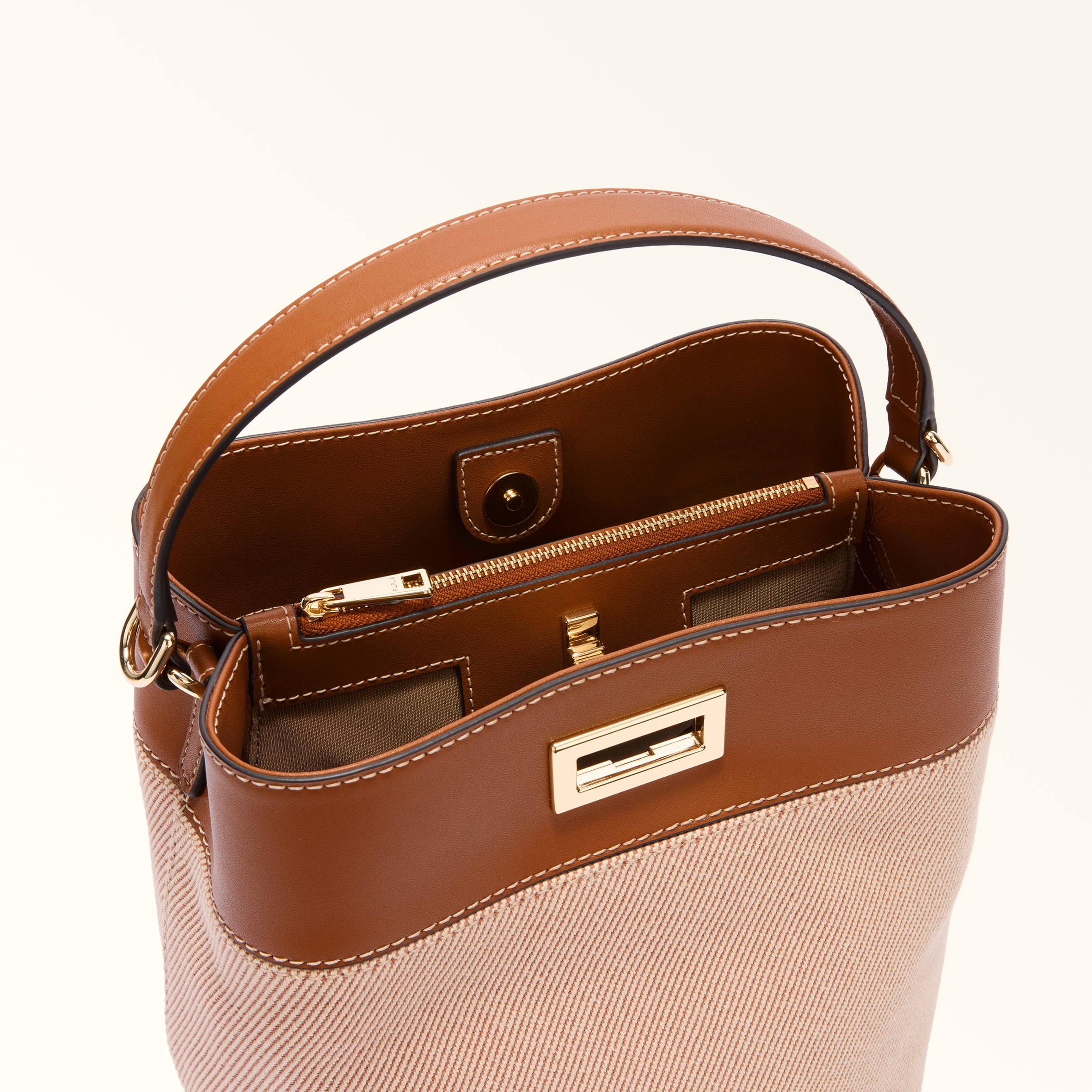 FURLA バッグ フルラ FURLA バッグ （ブラック） - ファッション通販 MAGASEEK