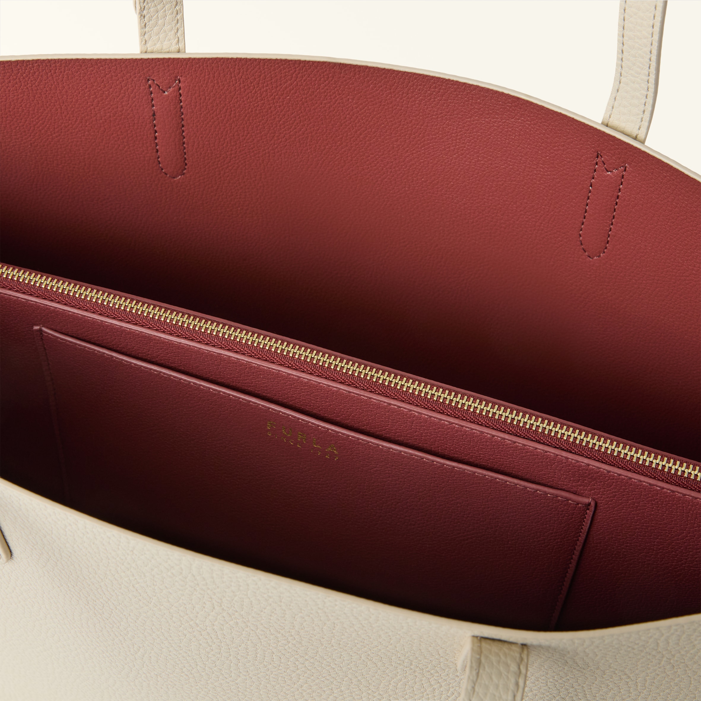 Furla Ava