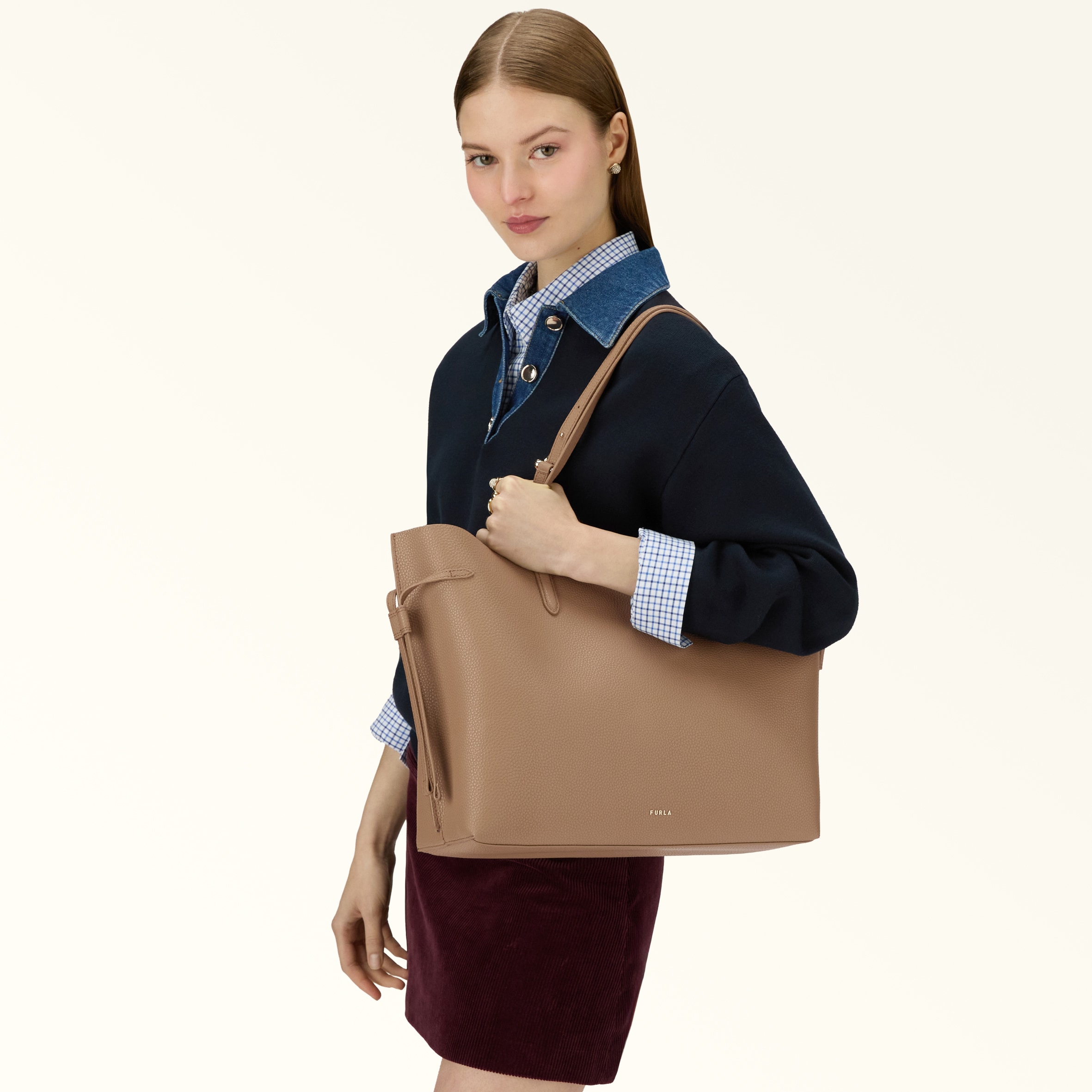 Furla Ava