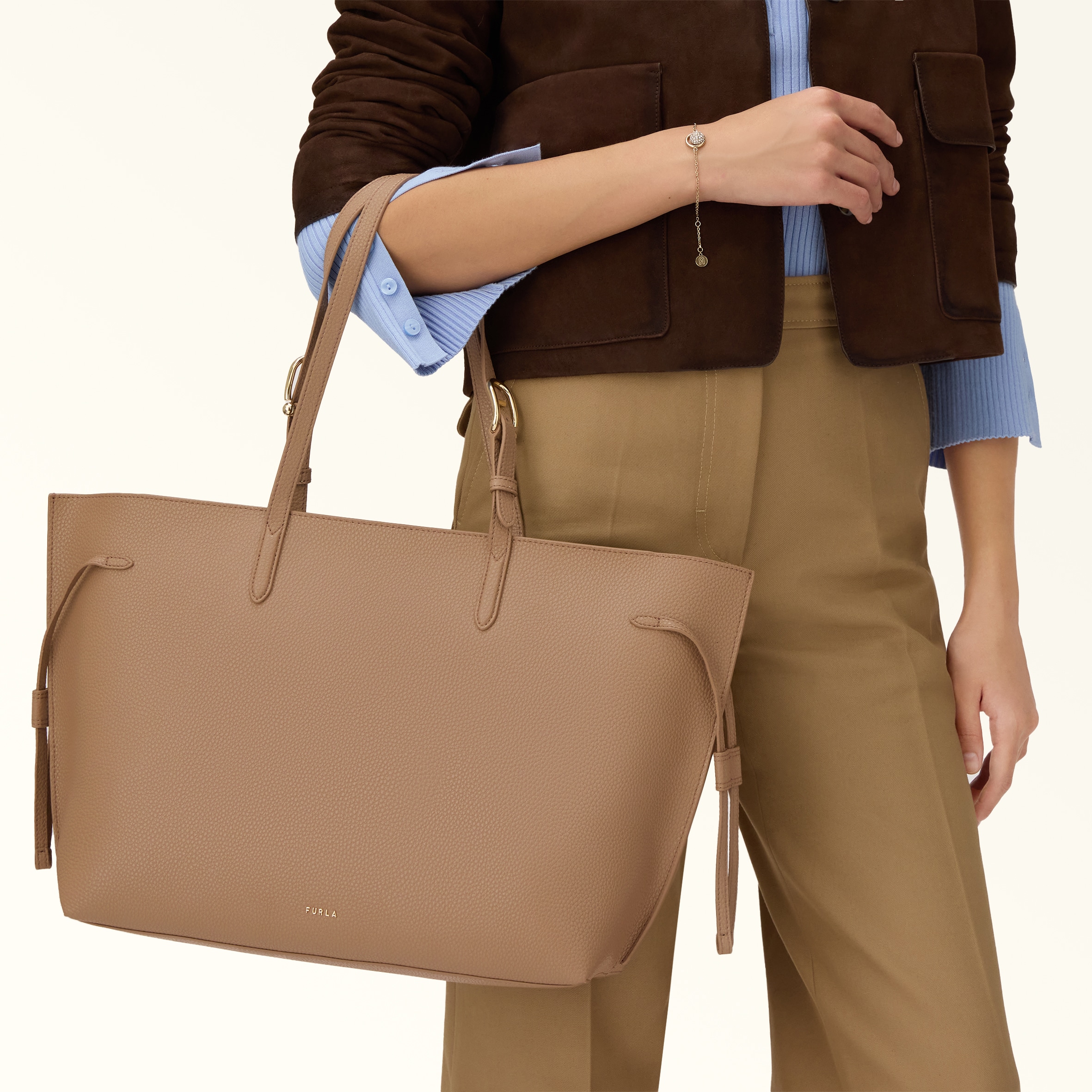 Furla Ava