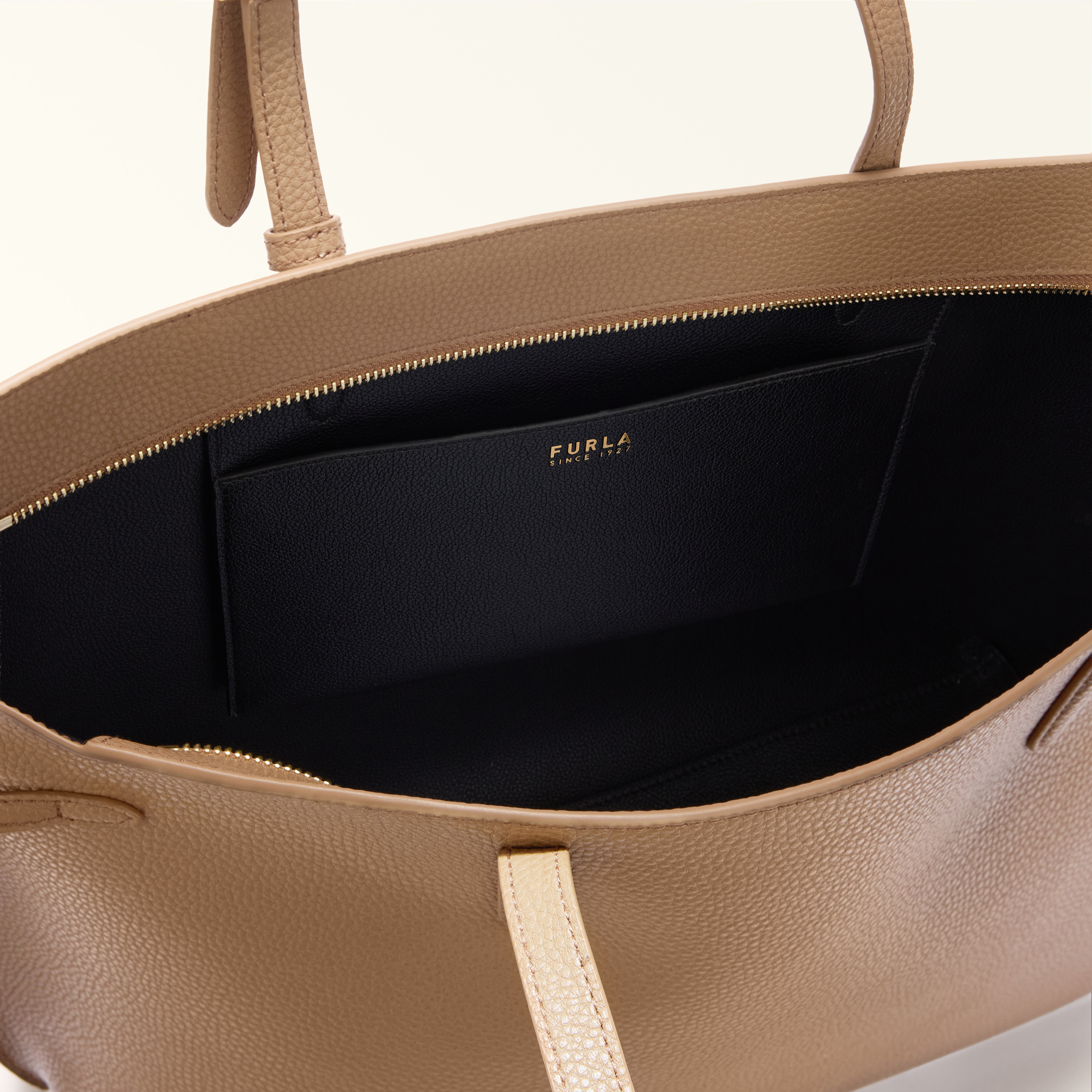 Tote L TOFFEE+NERO int. Furla Ava | Furla NZ