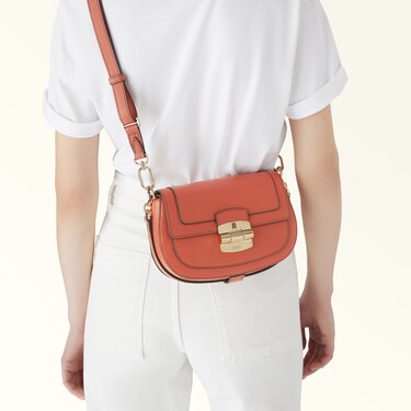 Furla Club 2