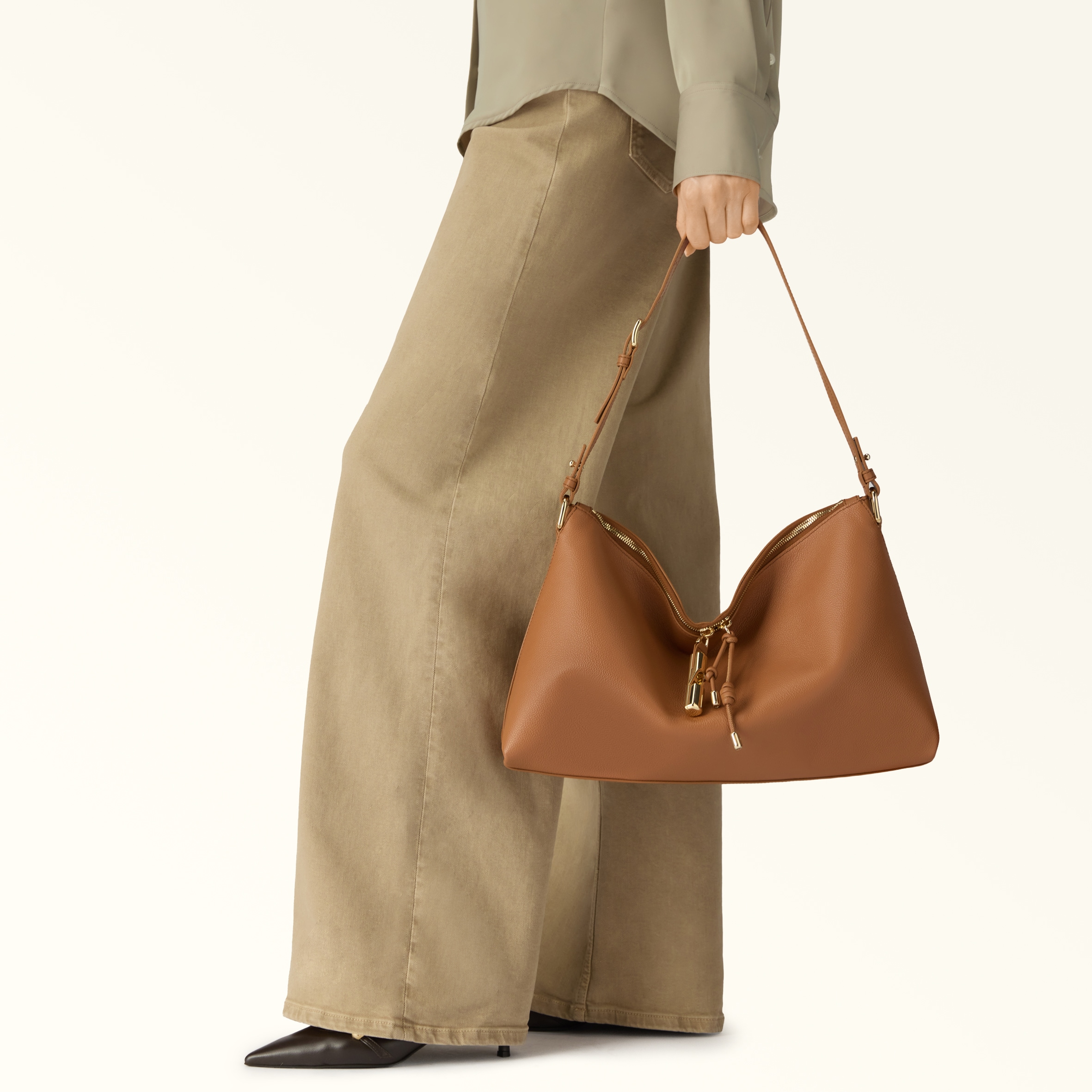 Shoulder Bag M BRANDY Furla Debby | Furla US