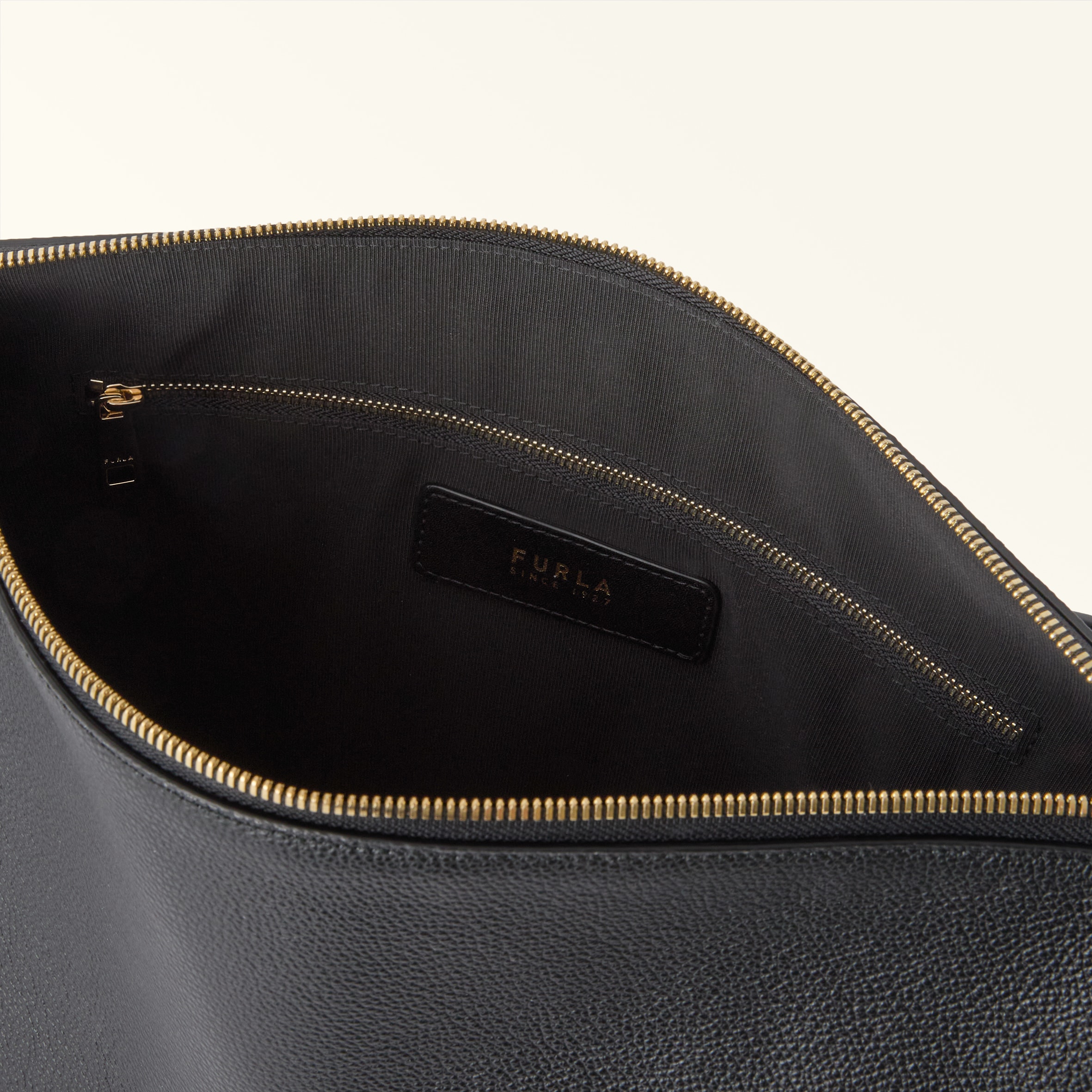 FURLA DEBBY 单肩包 M