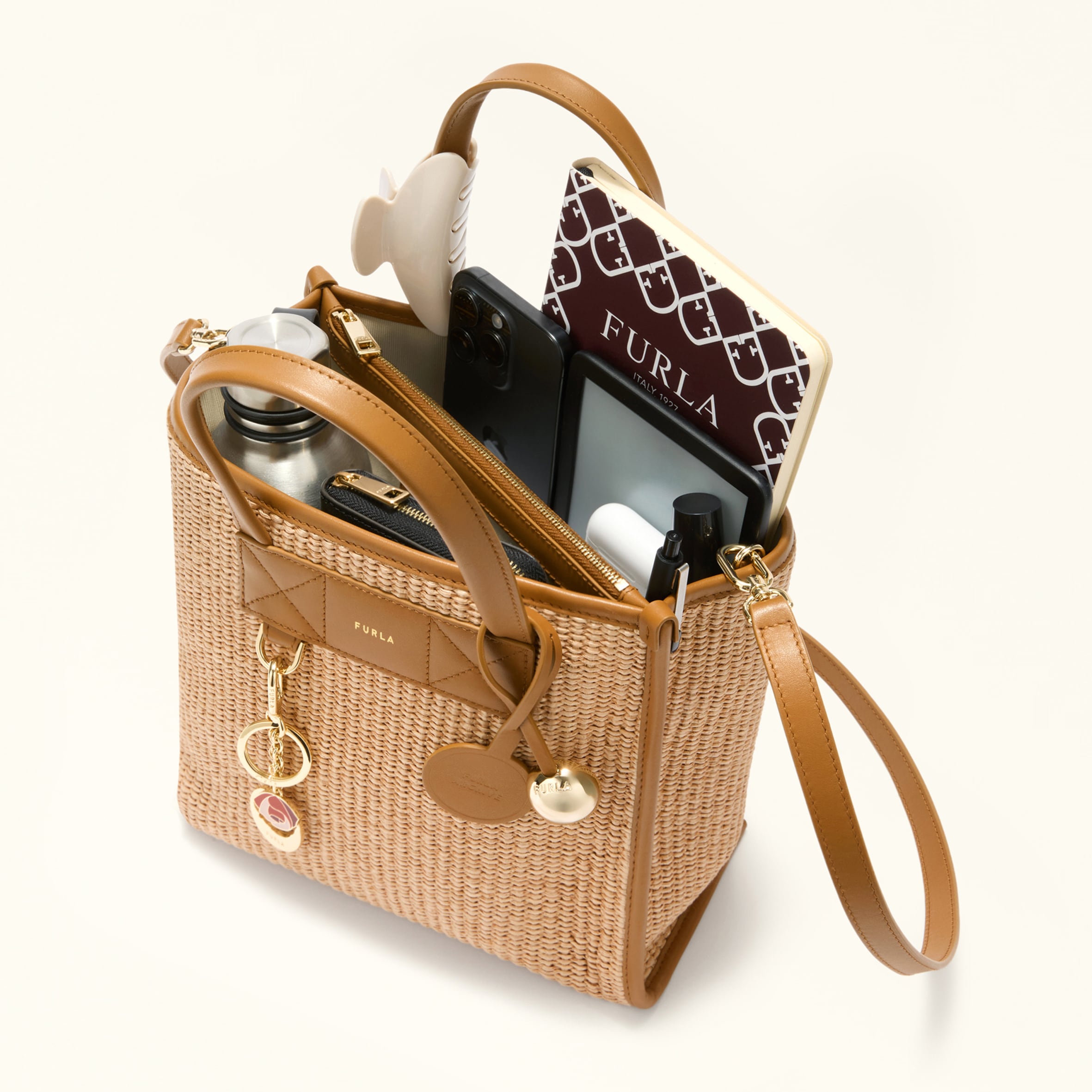 FURLA ブラウン バケツバッグ Tote S TONI FREESIA+ESPRESSO Furla Divide It | Furla US