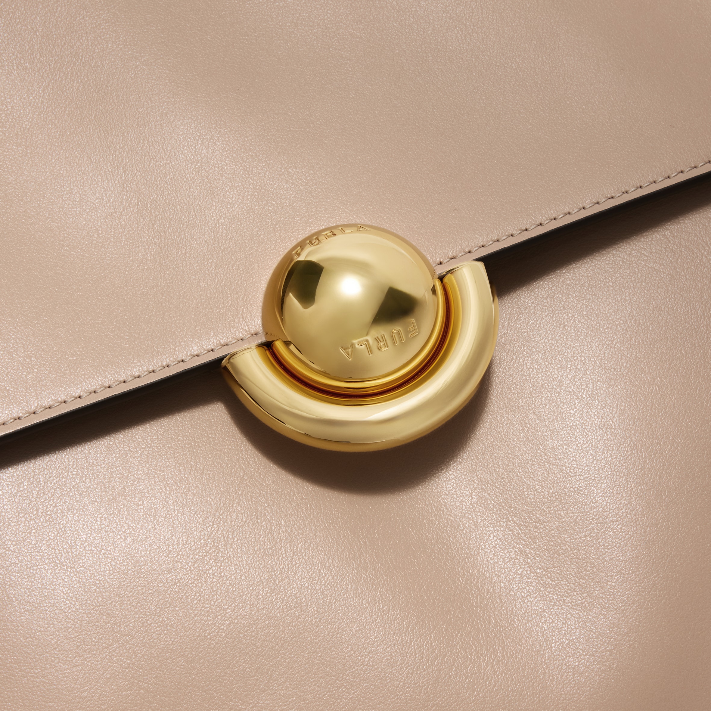 Furla Domus
