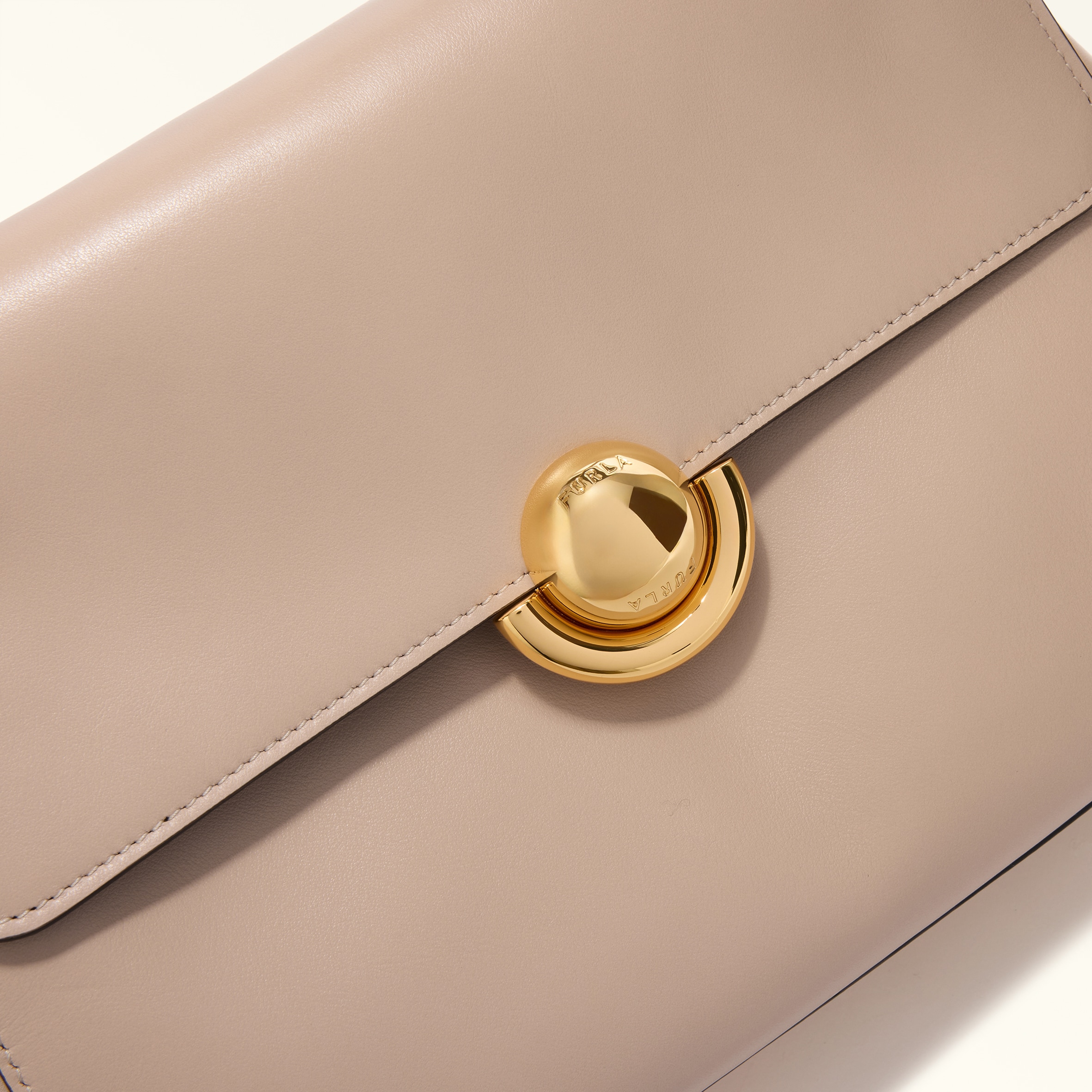 Furla Domus