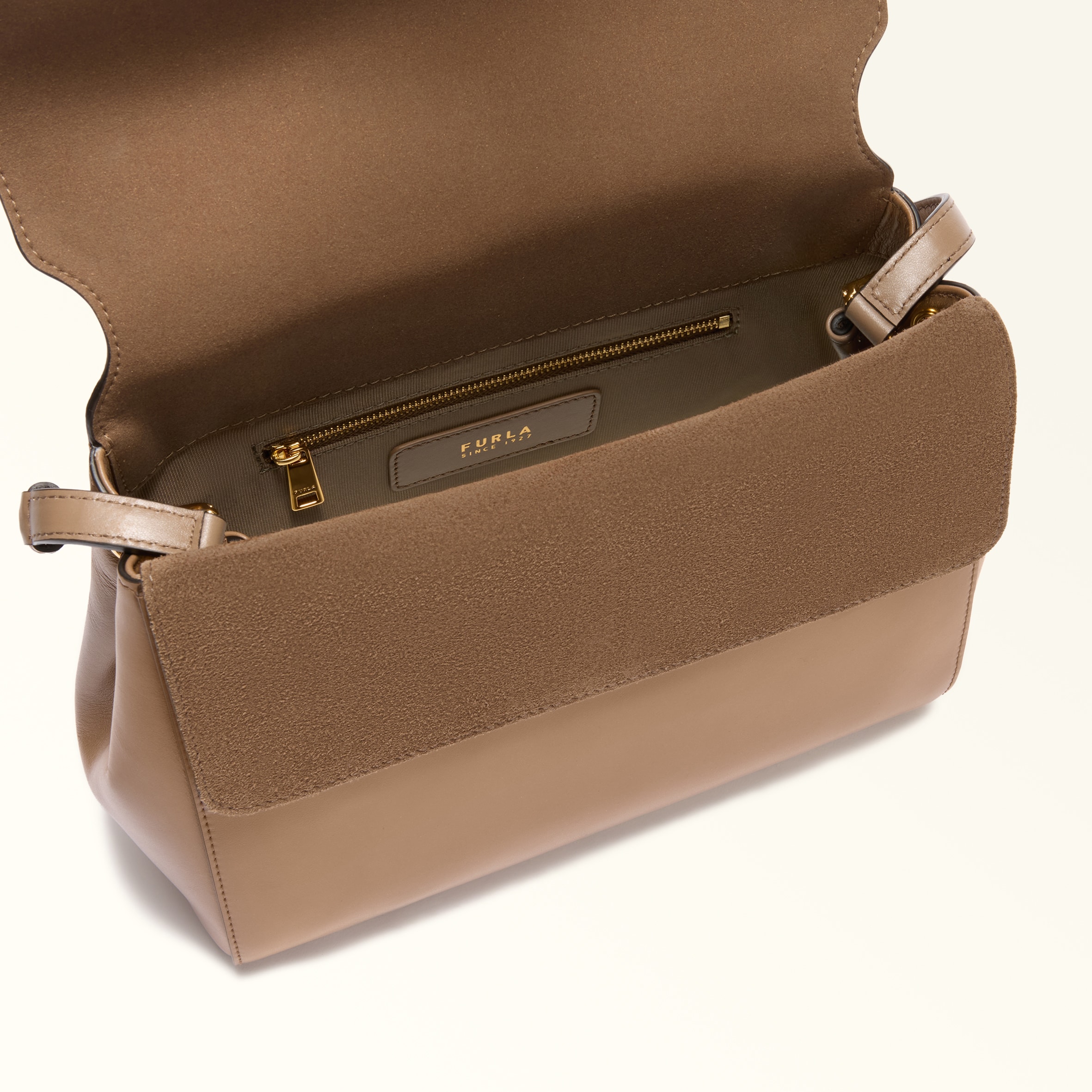 Furla Domus