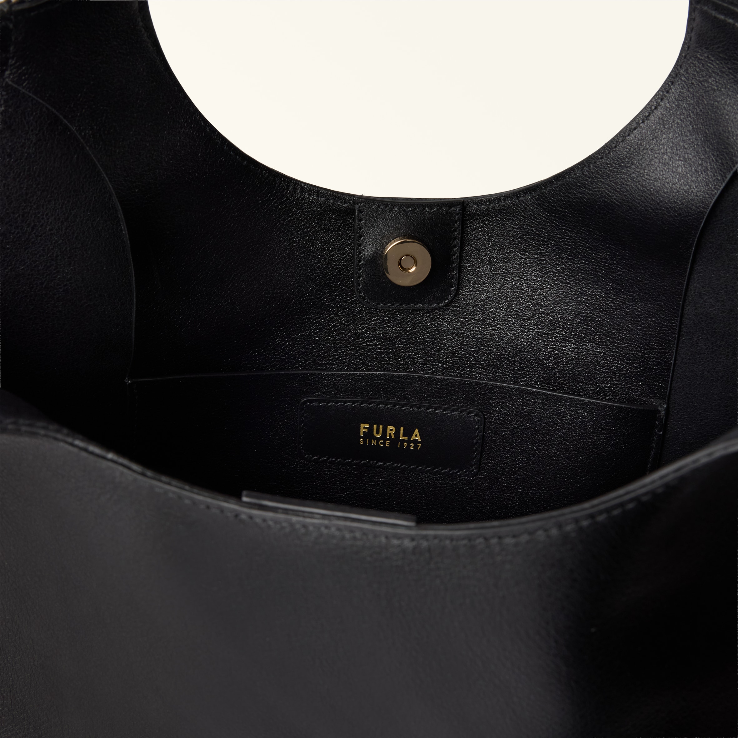 Furla Dora