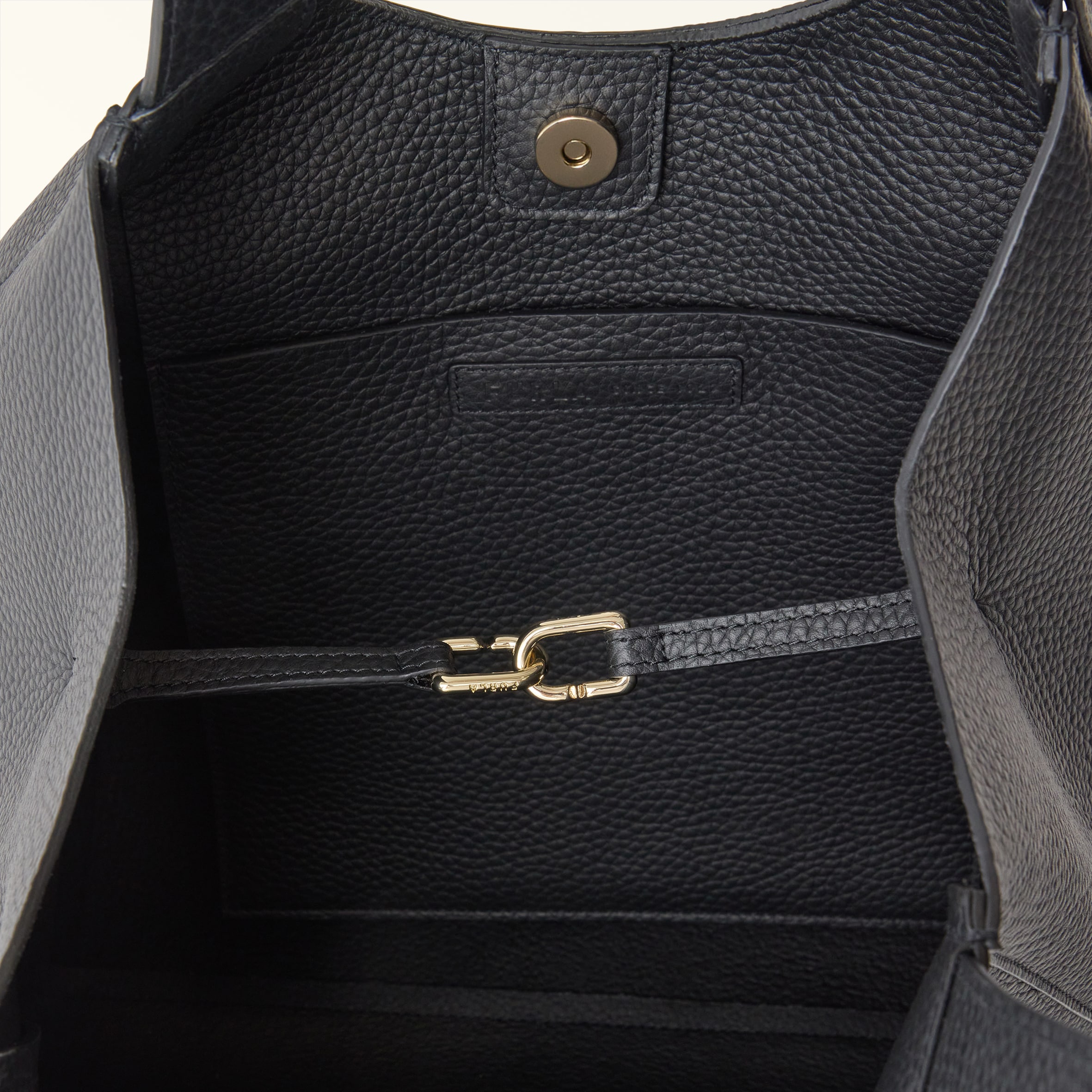 Furla Dora