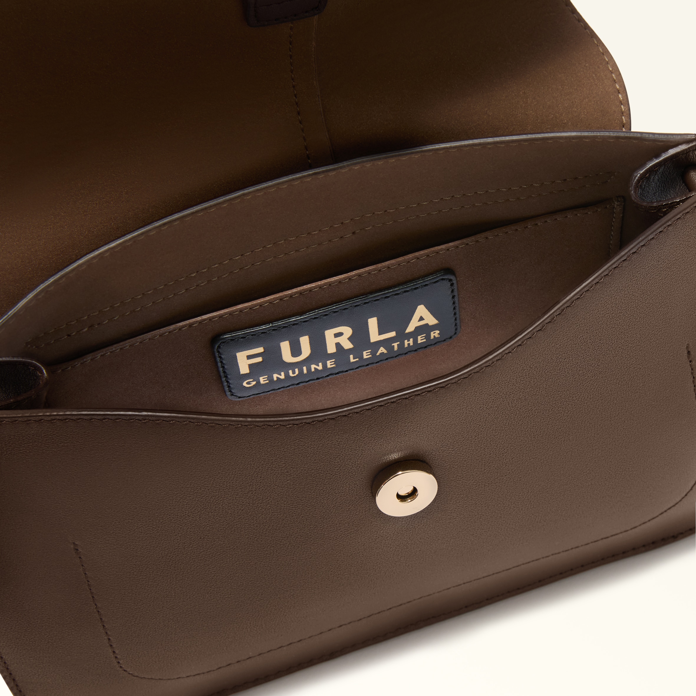 Furla Flow
