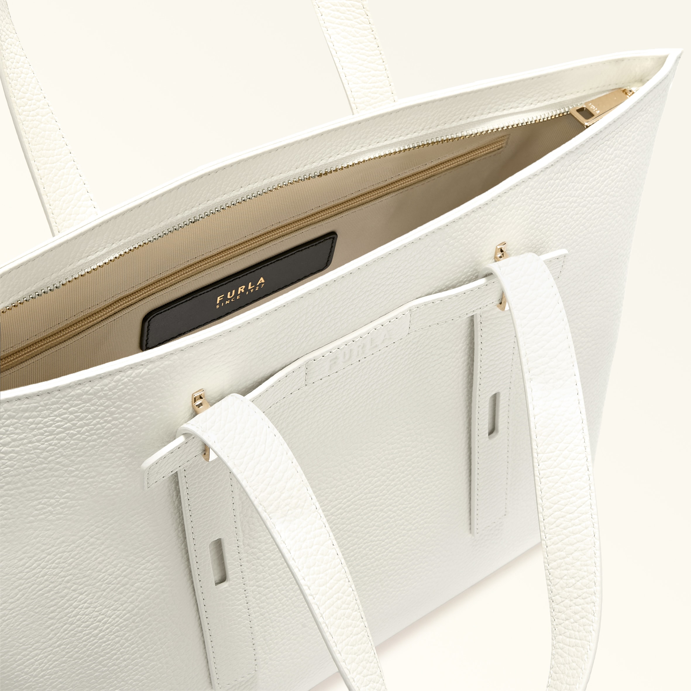 トートバッグ L PANNA Furla Giove | Furla JP