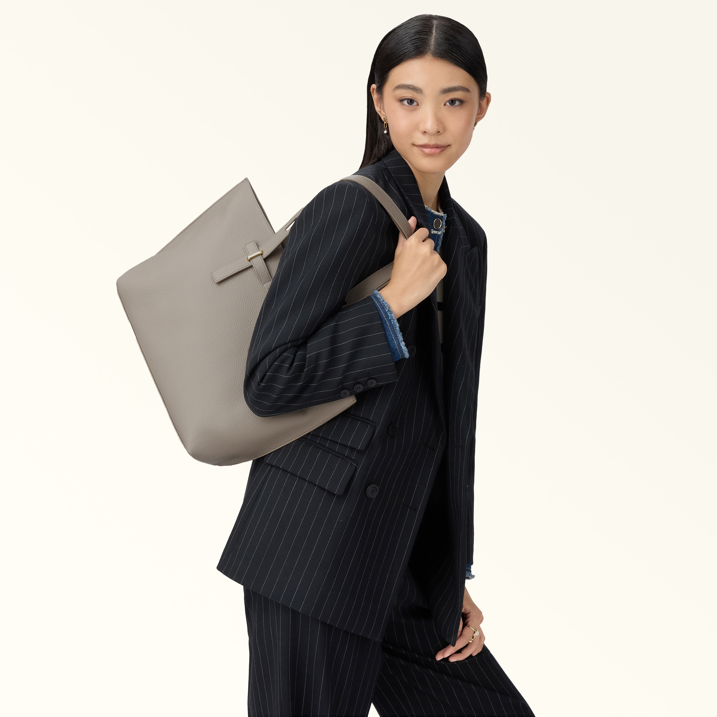 トートバッグ L VANIGLIA Furla Giove | Furla JP