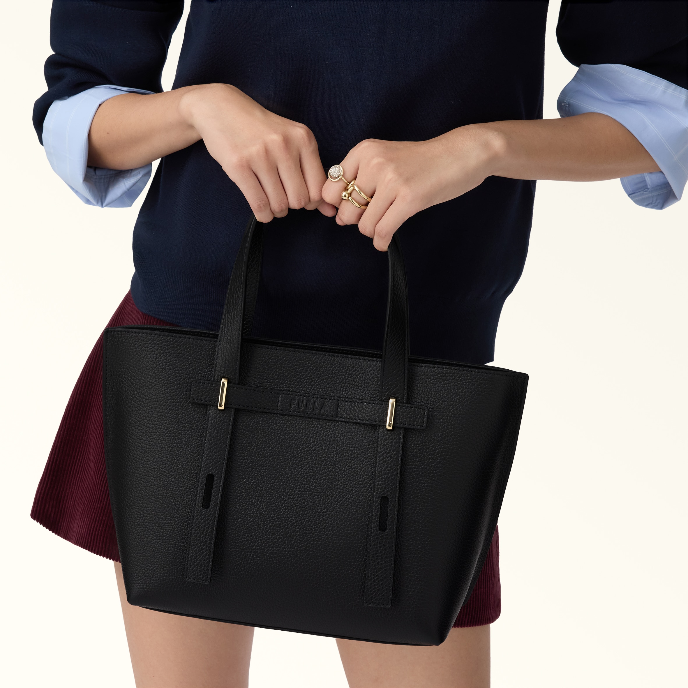 FURLA トートバッグ 黒 肩掛け ダブルハンドル ビジネストート トートバッグ M NERO Furla Giove | Furla JP