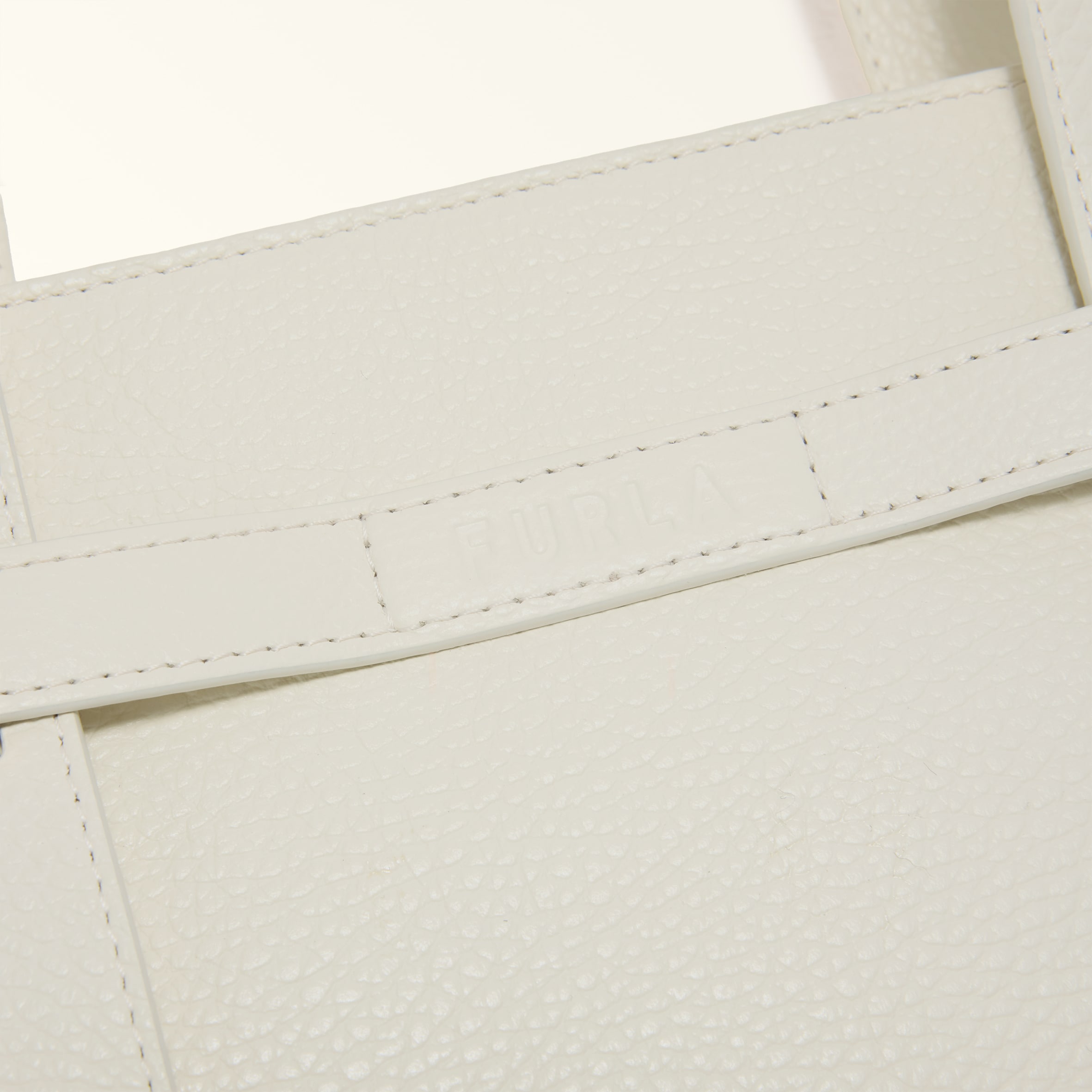 トートバッグ M PANNA Furla Giove | Furla JP