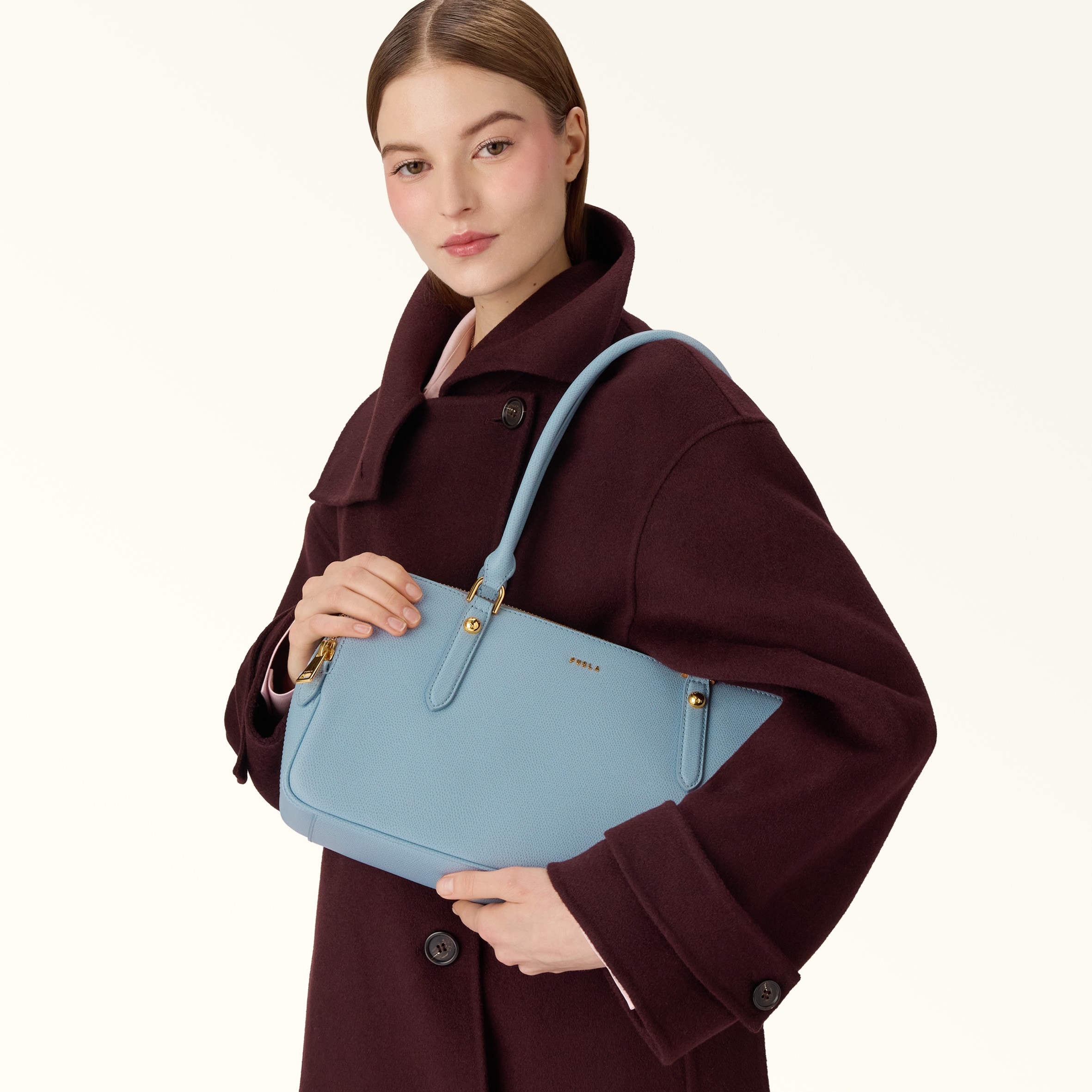 Boston Bag M CARTA DA ZUCCHERO Furla Giulia | Furla US