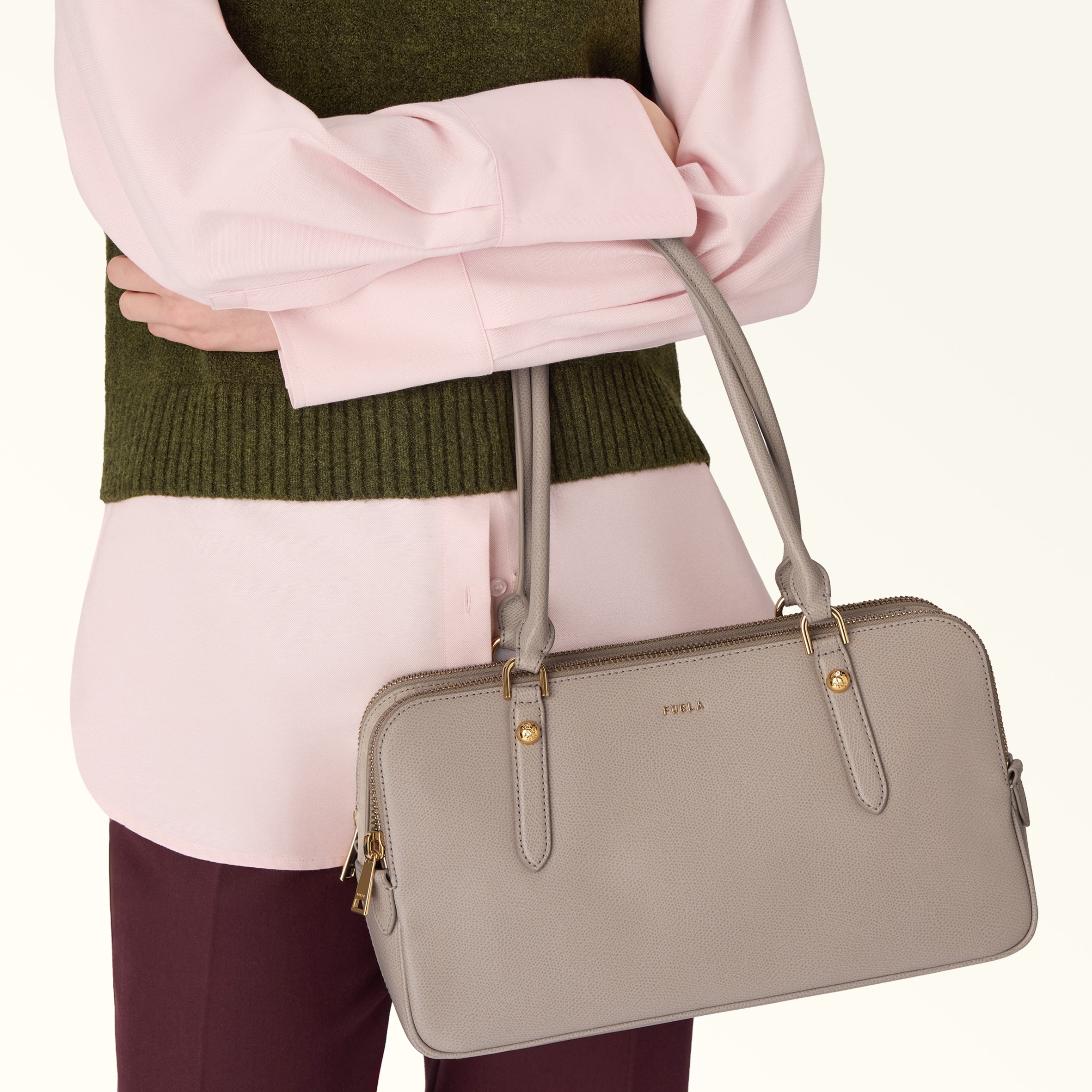 FURLA GIULIA 小背包 M