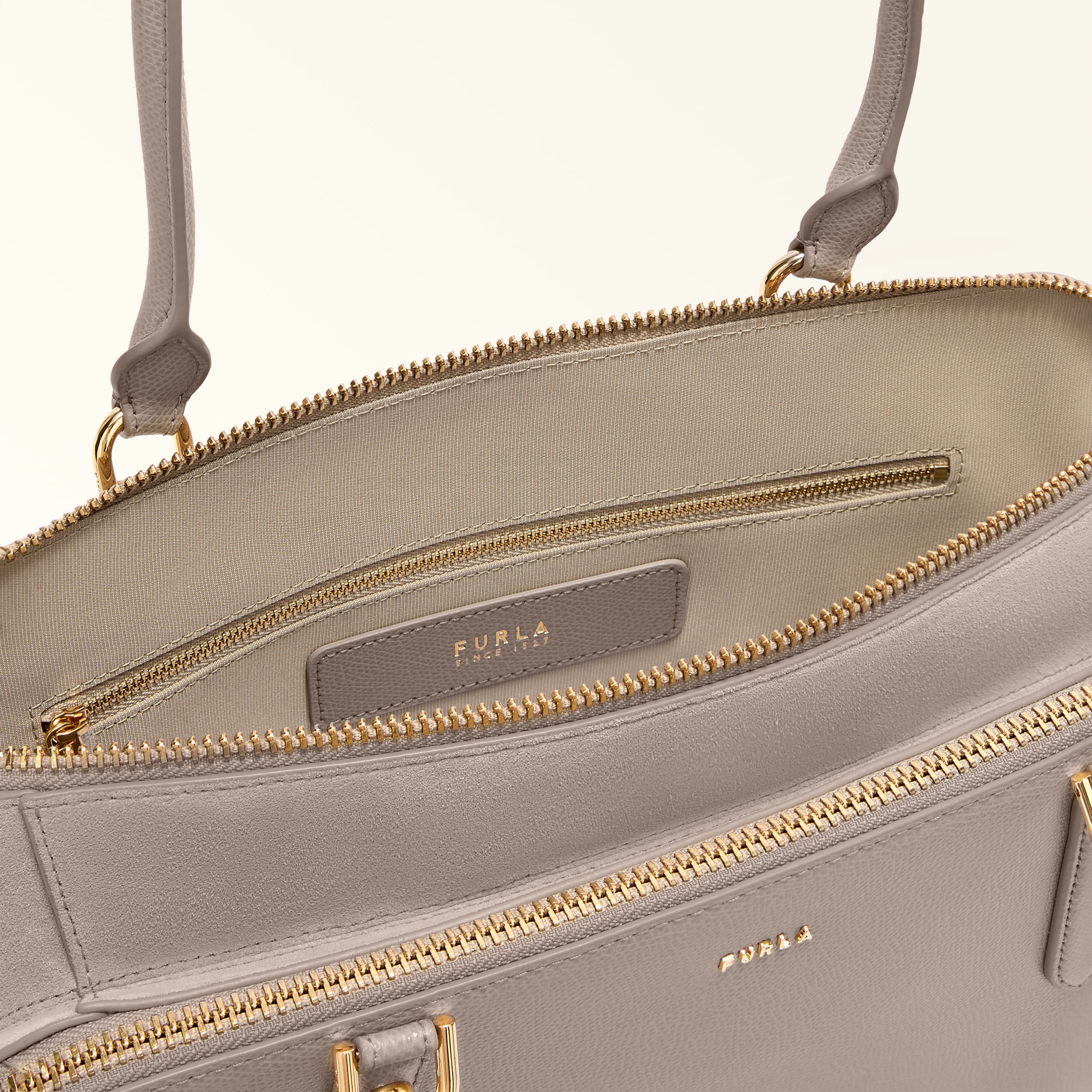 Furla Giulia