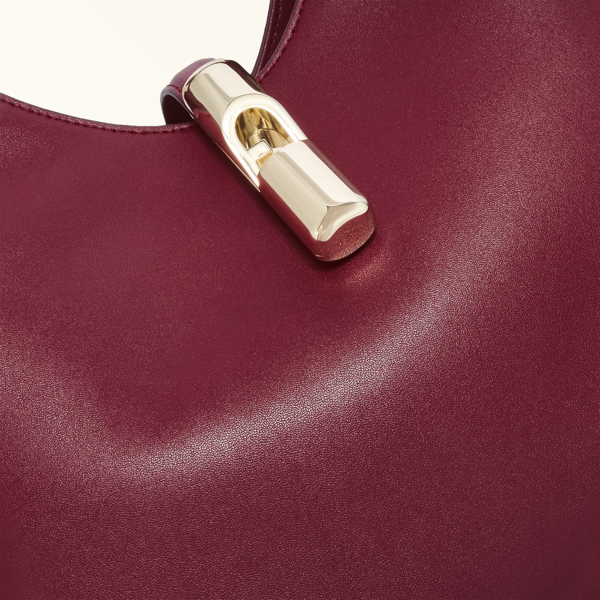 FURLA GOCCIA 水饺包 M