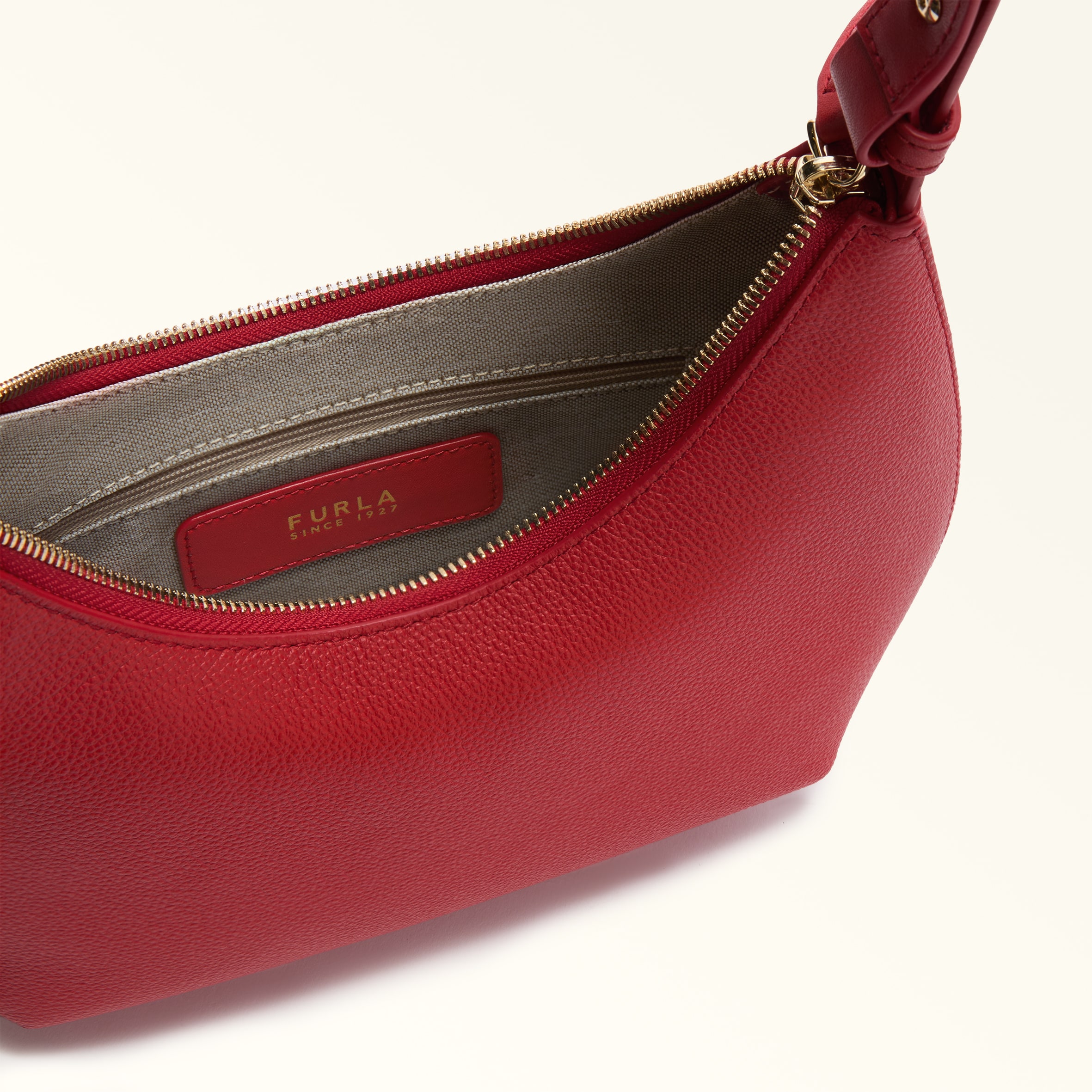 Shoulder Bag S M1 RED Furla Goccia | Furla US