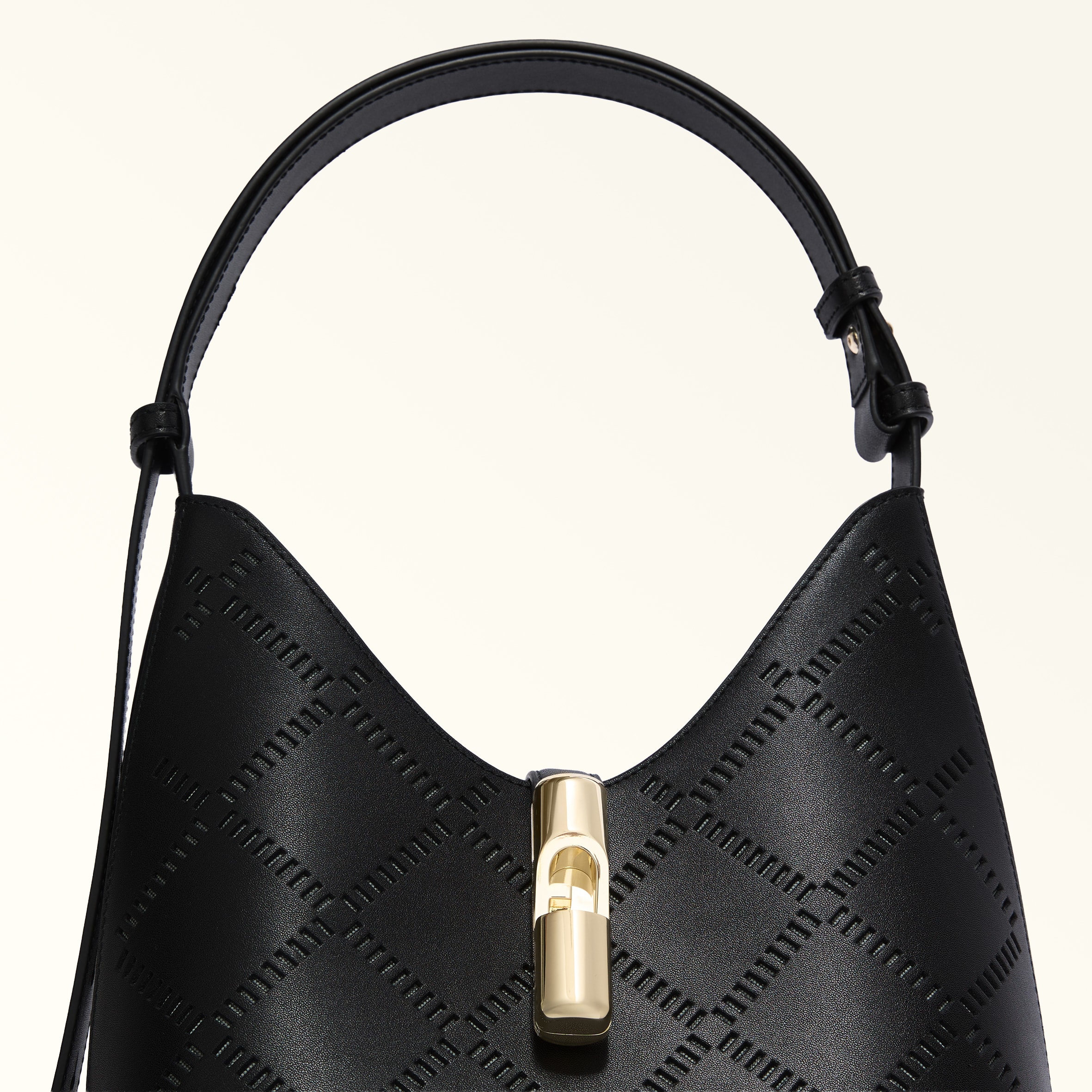 Shoulder Bag S NERO Furla Goccia | Furla US