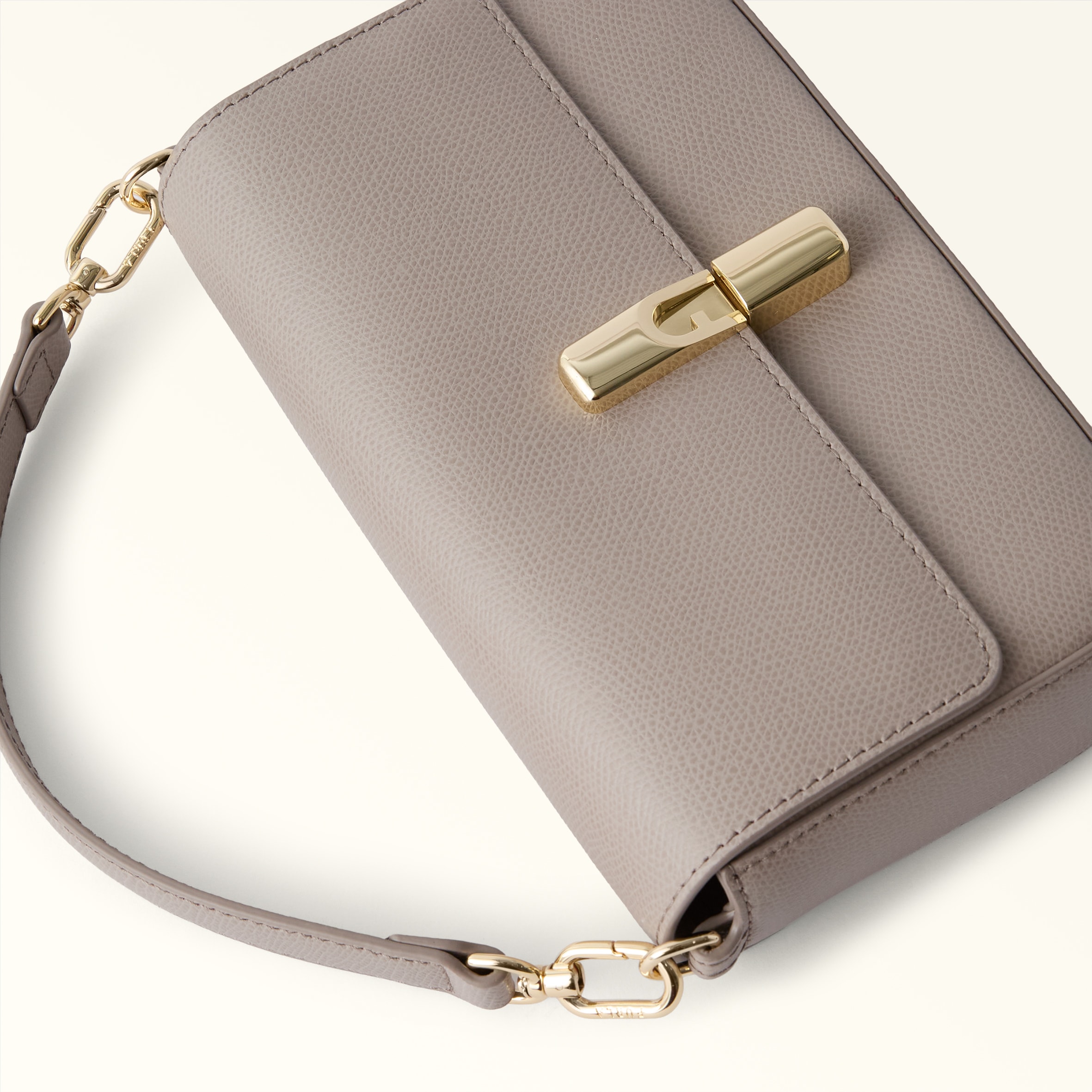 Furla Iride