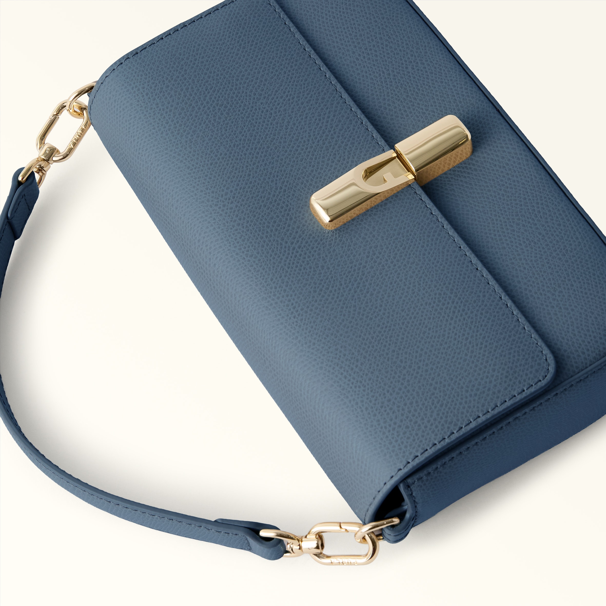 Furla Iride