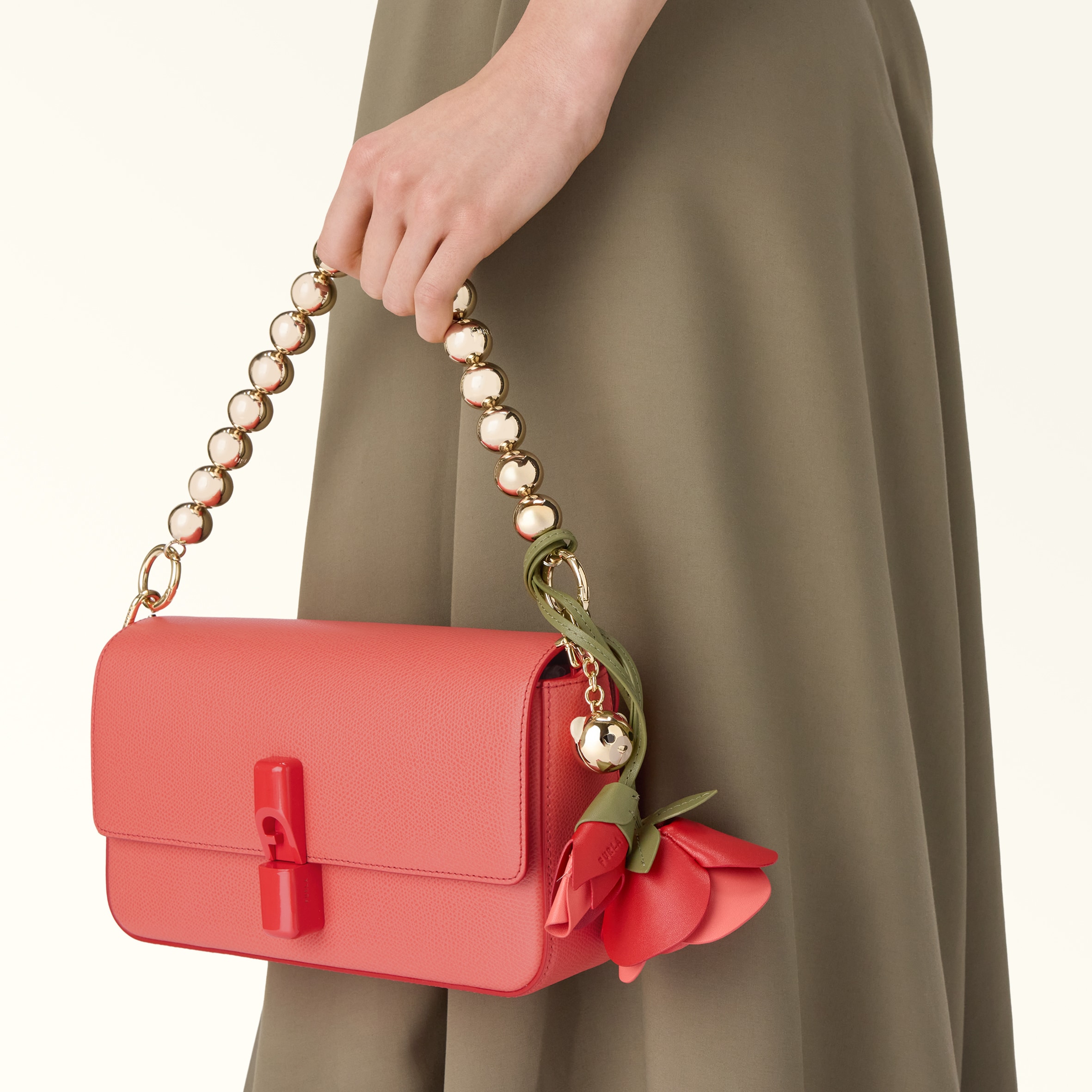 FURLA バッグ FURLA（フルラ） トートバッグ ハンドバッグ リンダ FURLA WB01056