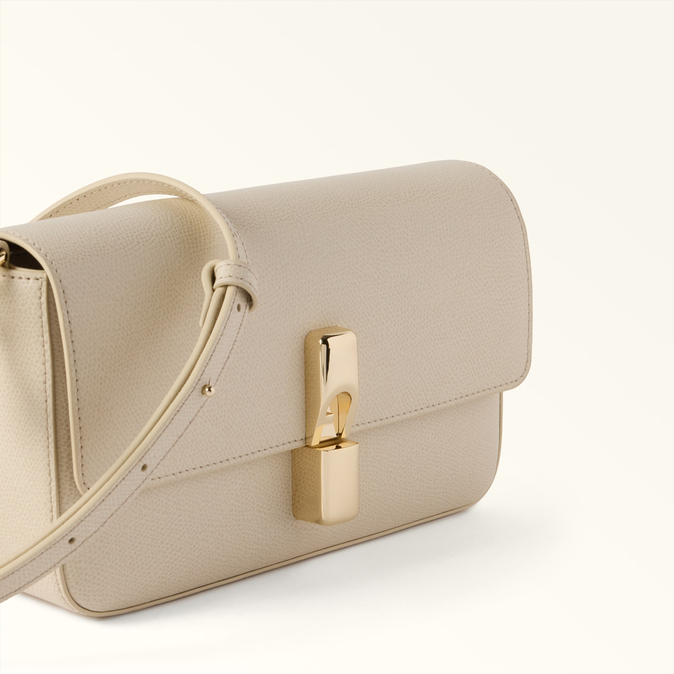 FURLA IRIDE 斜挎包 S