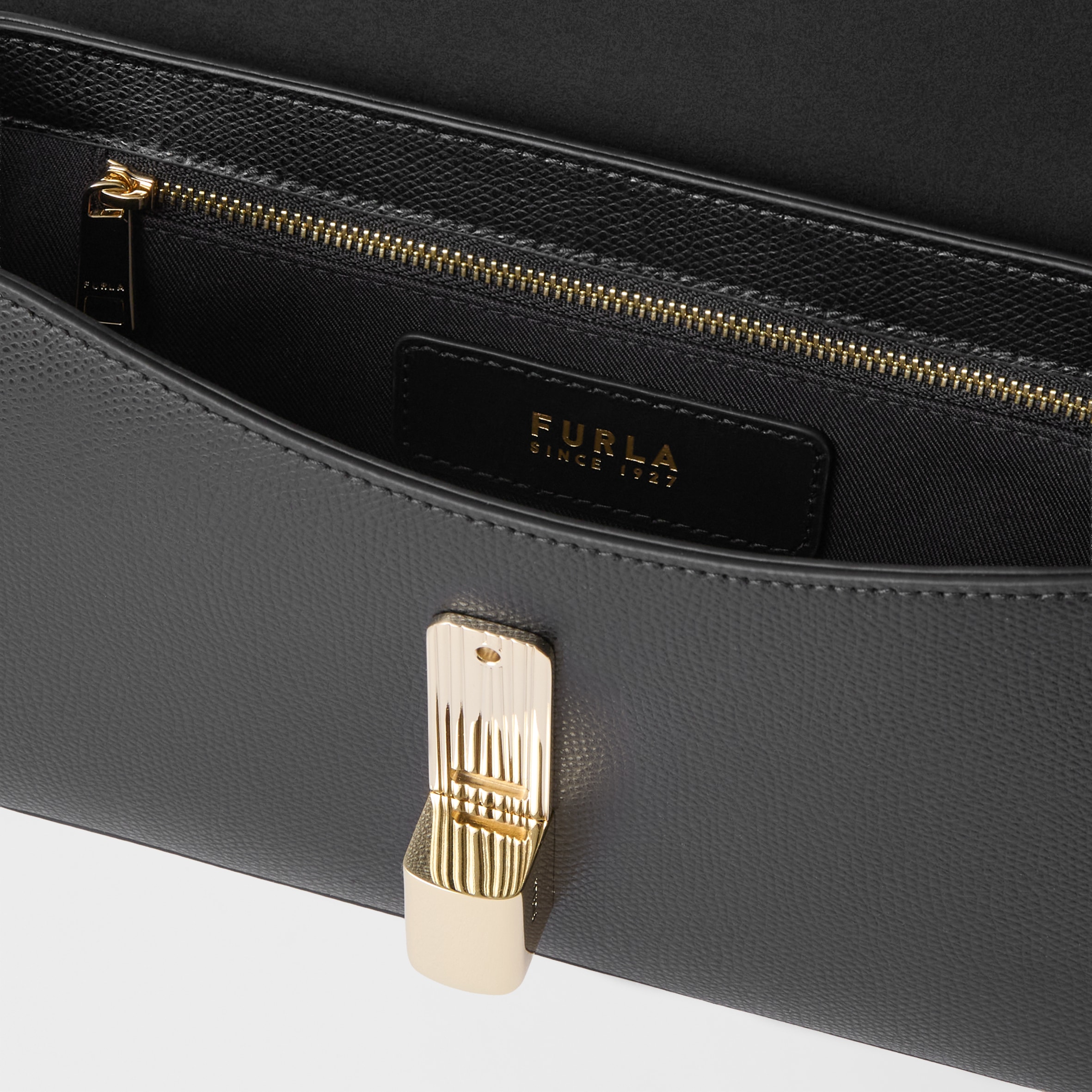 Furla Iride