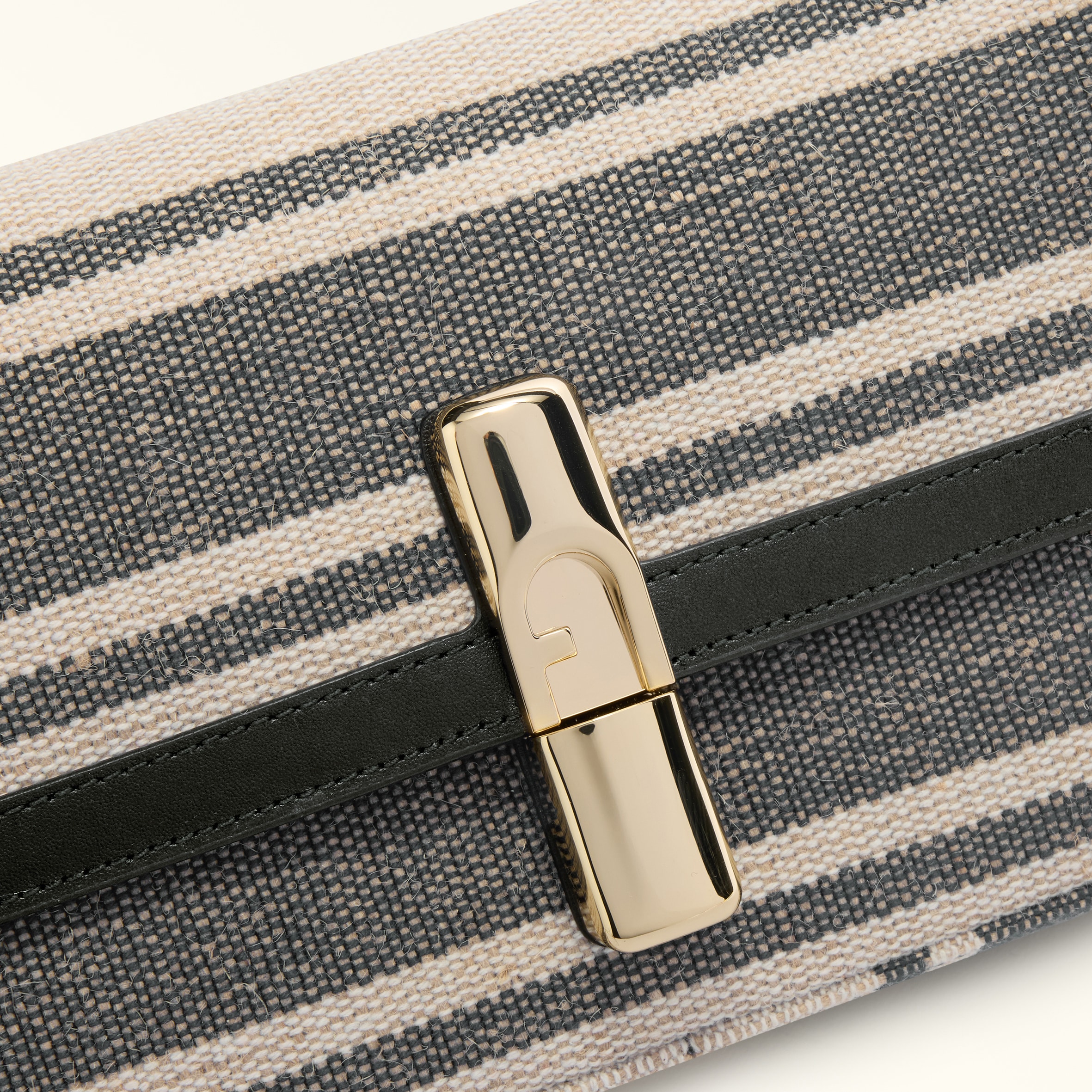 Furla Iride