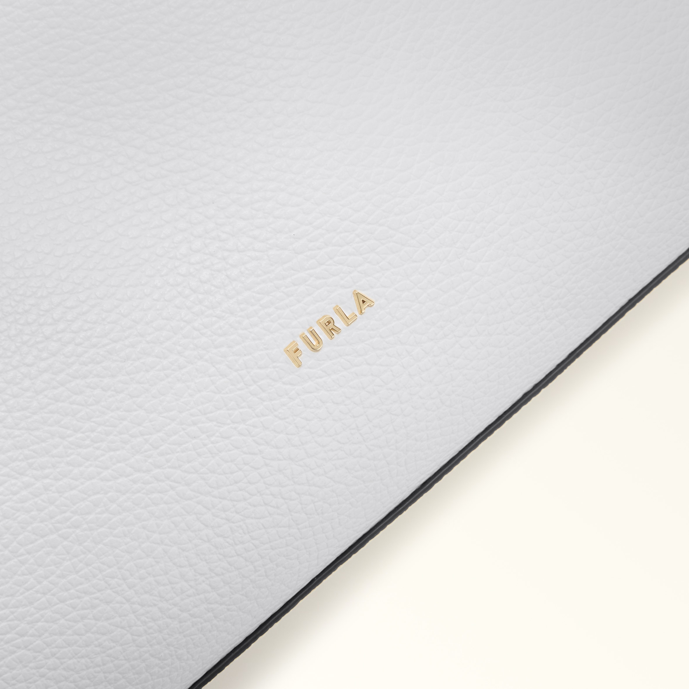 FURLA LARA 水饺包 L