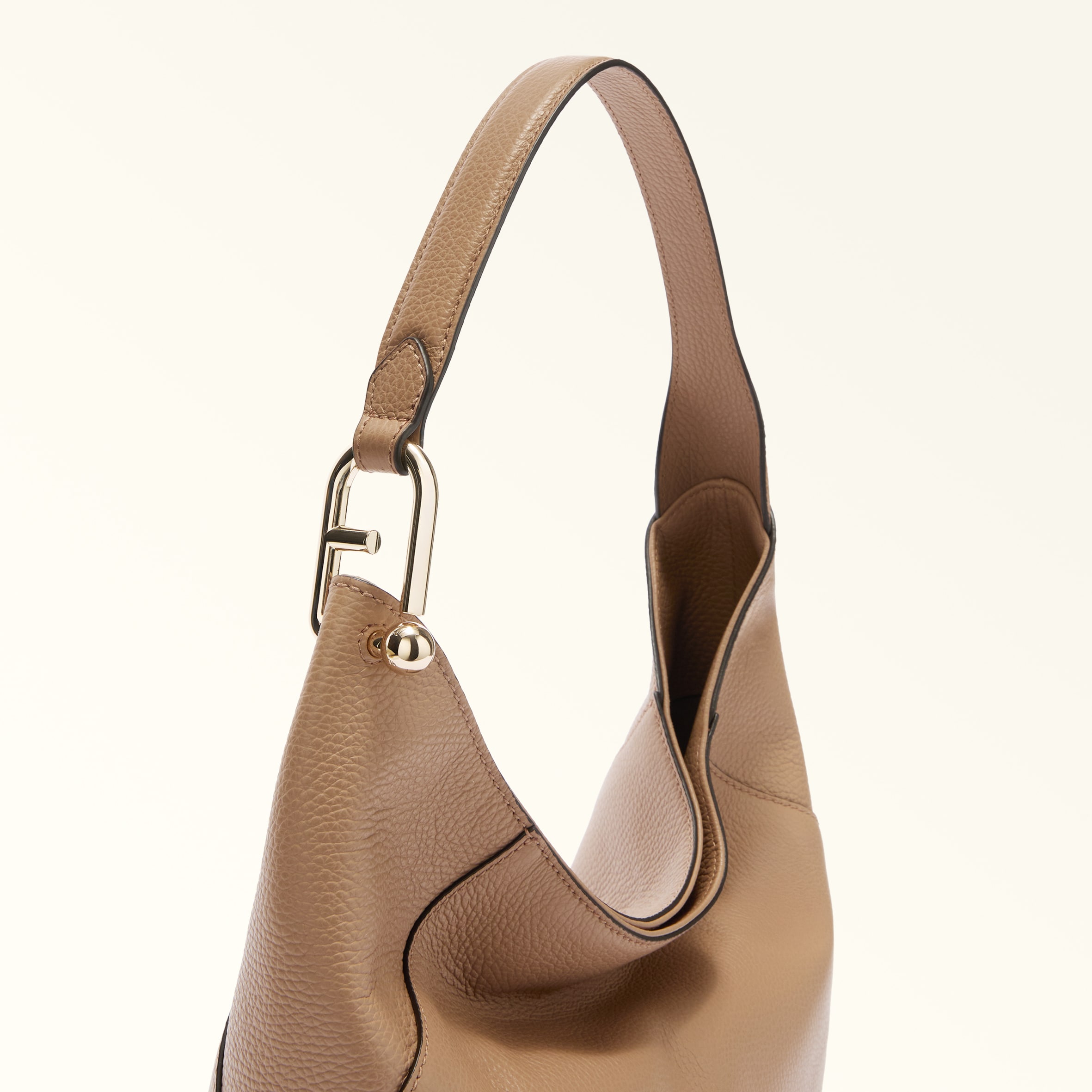 FURLA LARA 水饺包 M