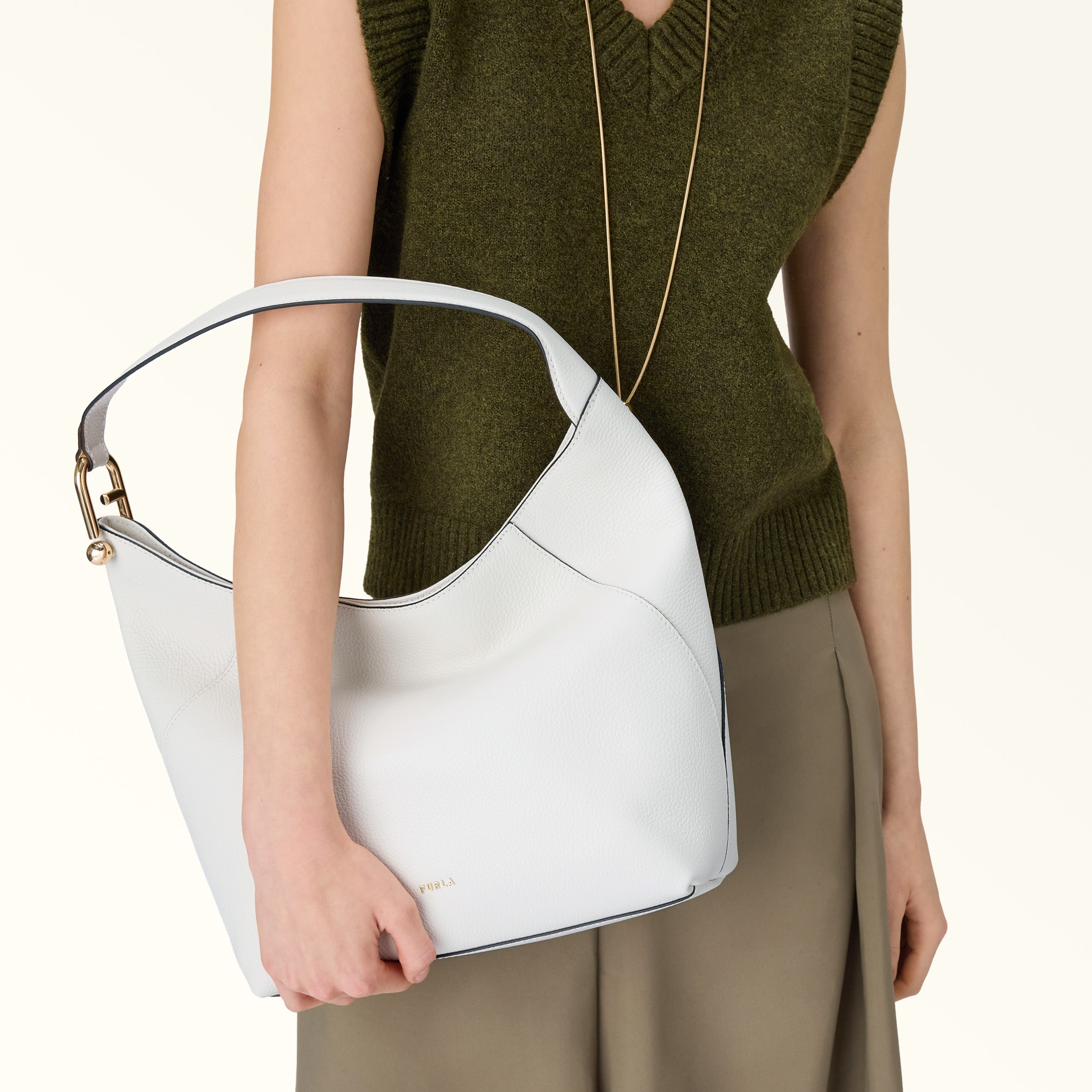 ショルダーバッグ M TALCO h Furla Lara | Furla JP