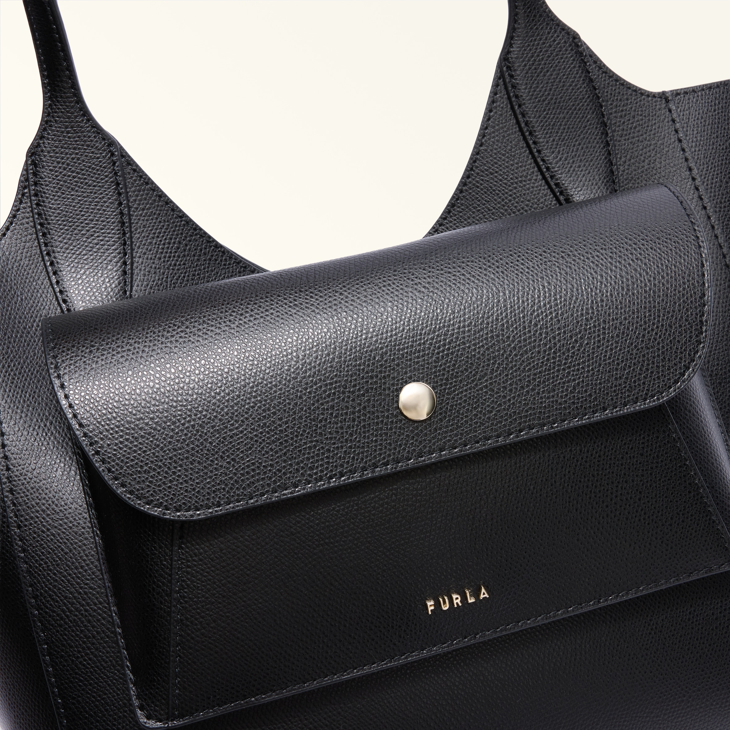 トートバッグ S NERO Furla Lea | Furla JP