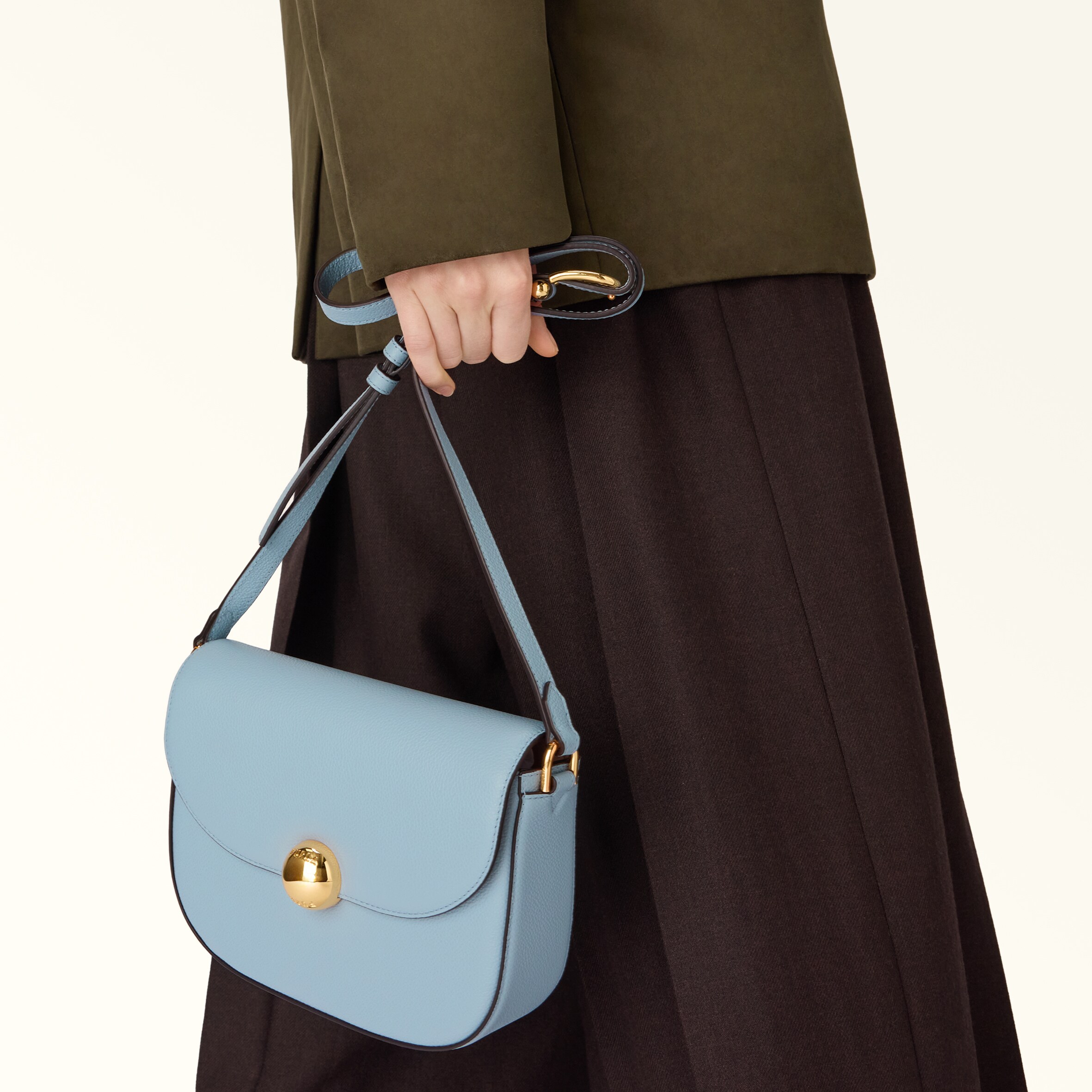 FURLA 新品未使用 本日限定価格 28000 新品 FURLA フルラ リリー レザー クロスボディ ショルダーバッグの